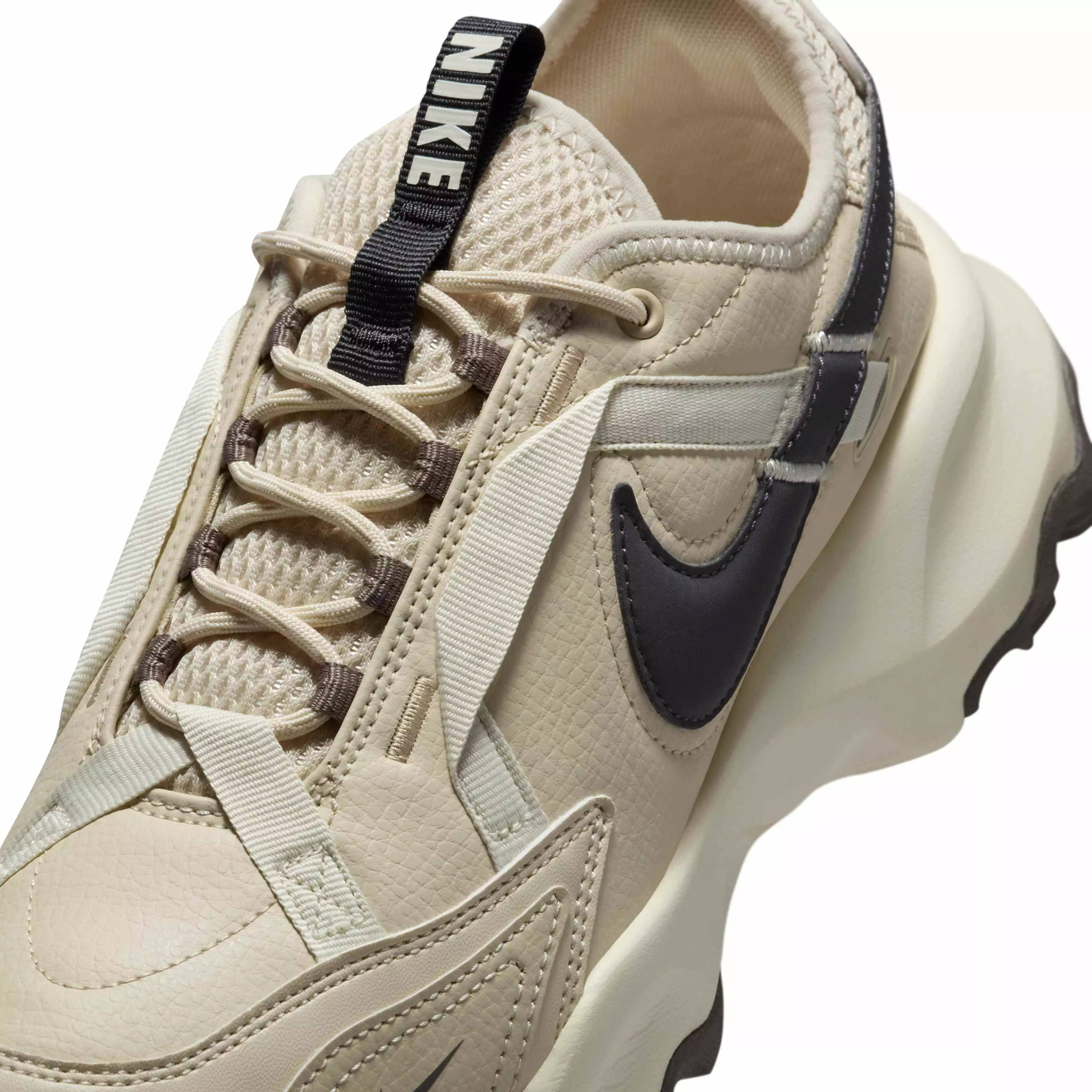 Nike TC 7900 "Beach/Cave Stone/Coconut Milk/Off Noir" Women's Shoe - BEACH/STONE/MILK/OFF NOIR