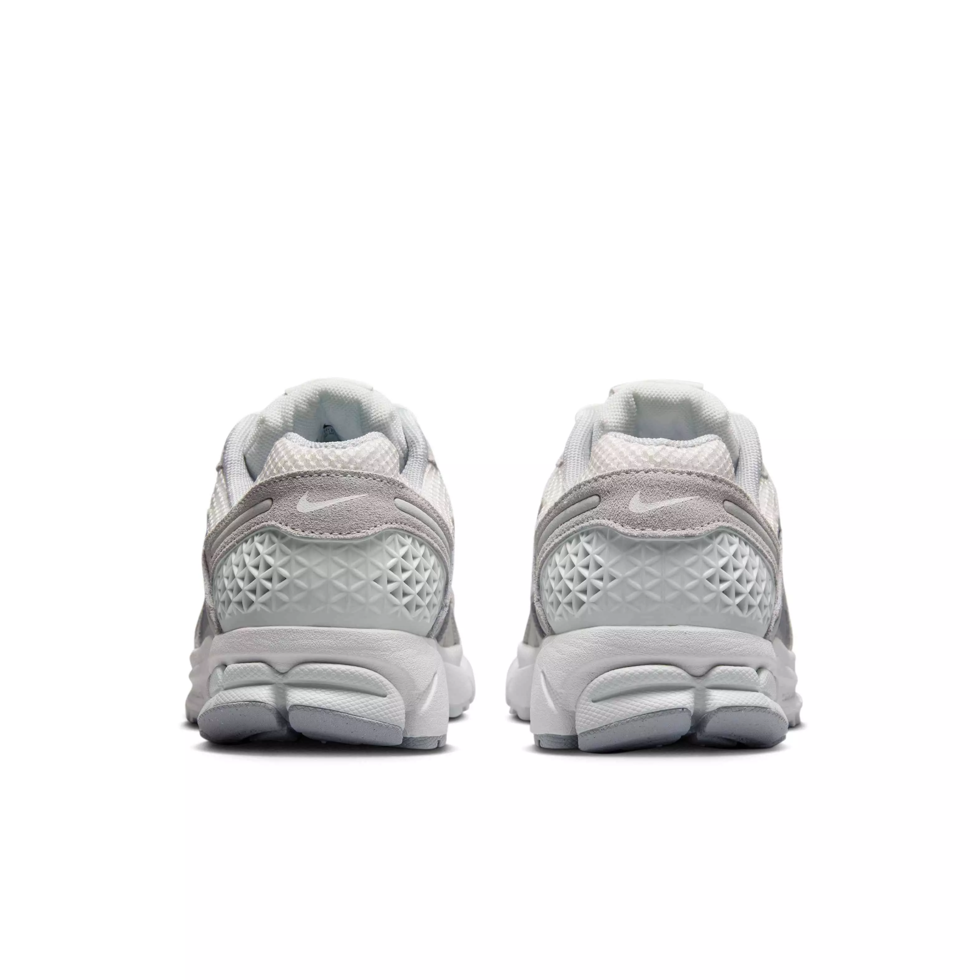 Nike Zoom Vomero 5 "Pure Platinum/Platinum Tint/Wolf Grey/Summit White" Women's Shoe - PLATINUM/PLATINUM/GREY/WHITE