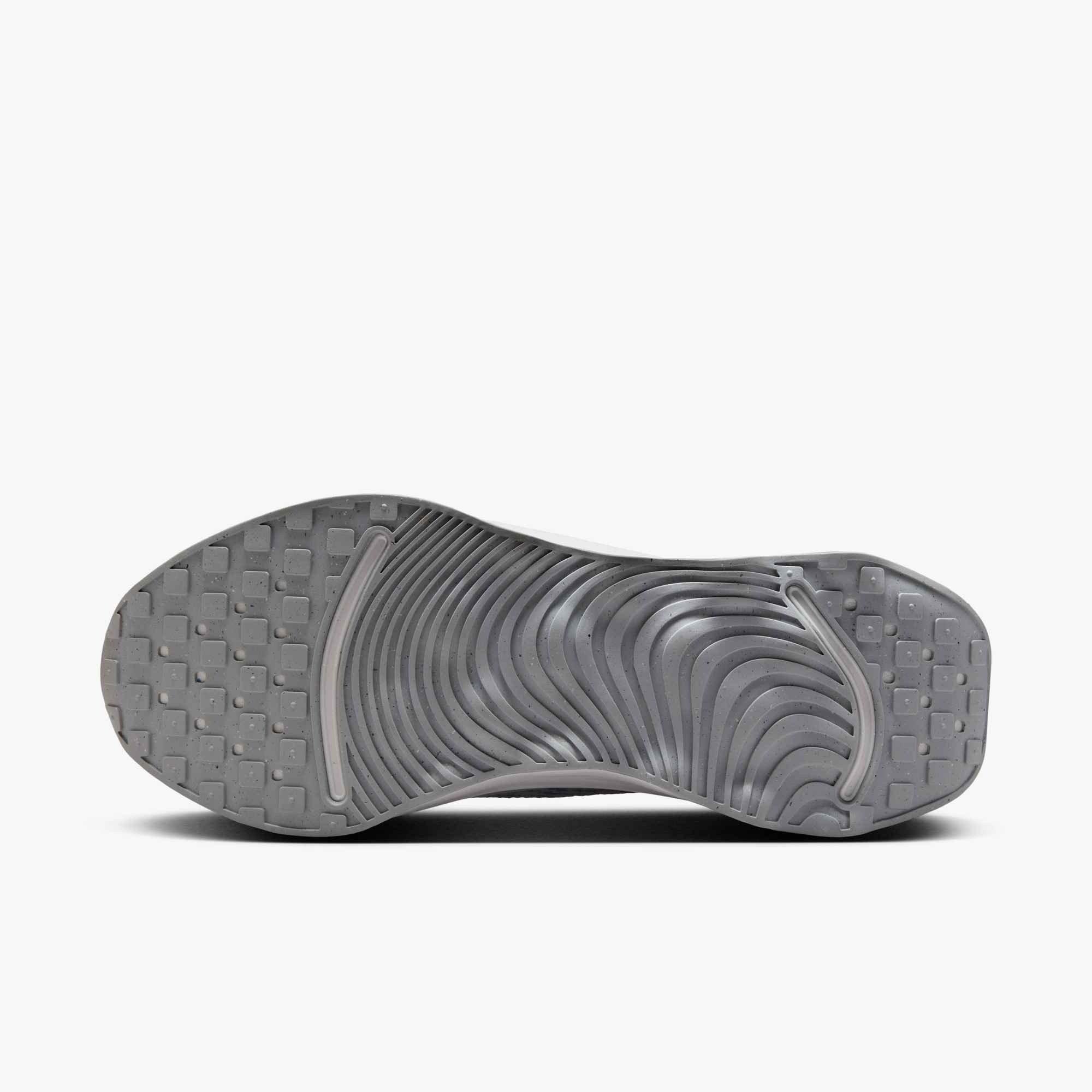 Nike Motiva "Photon Dust/Light Smoke Grey/Metallic Pewter/Photon Dust" Women's Walking Shoe - DUST/LT GREY/PEWTER/DUST Thumbnail View 8
