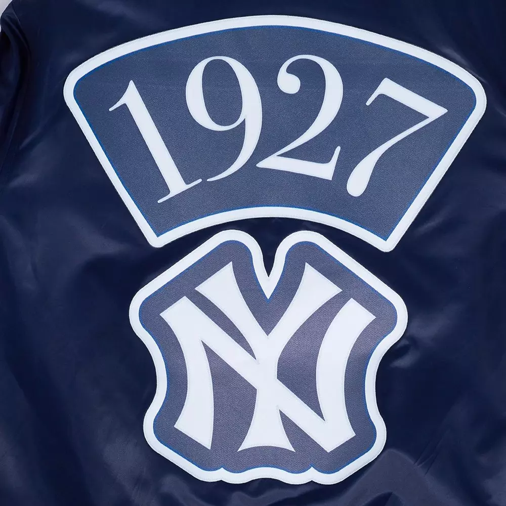 Pro Standard Men's MLB New York Yankees Murderers Row Big Logo Satin Jacket - Navy - NAVY