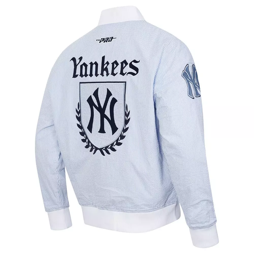 Pro Standard Men's MLB New York Yankees Country Club Seersucker Jacket - Seersucker Blue - SEERSUCKER BLUE