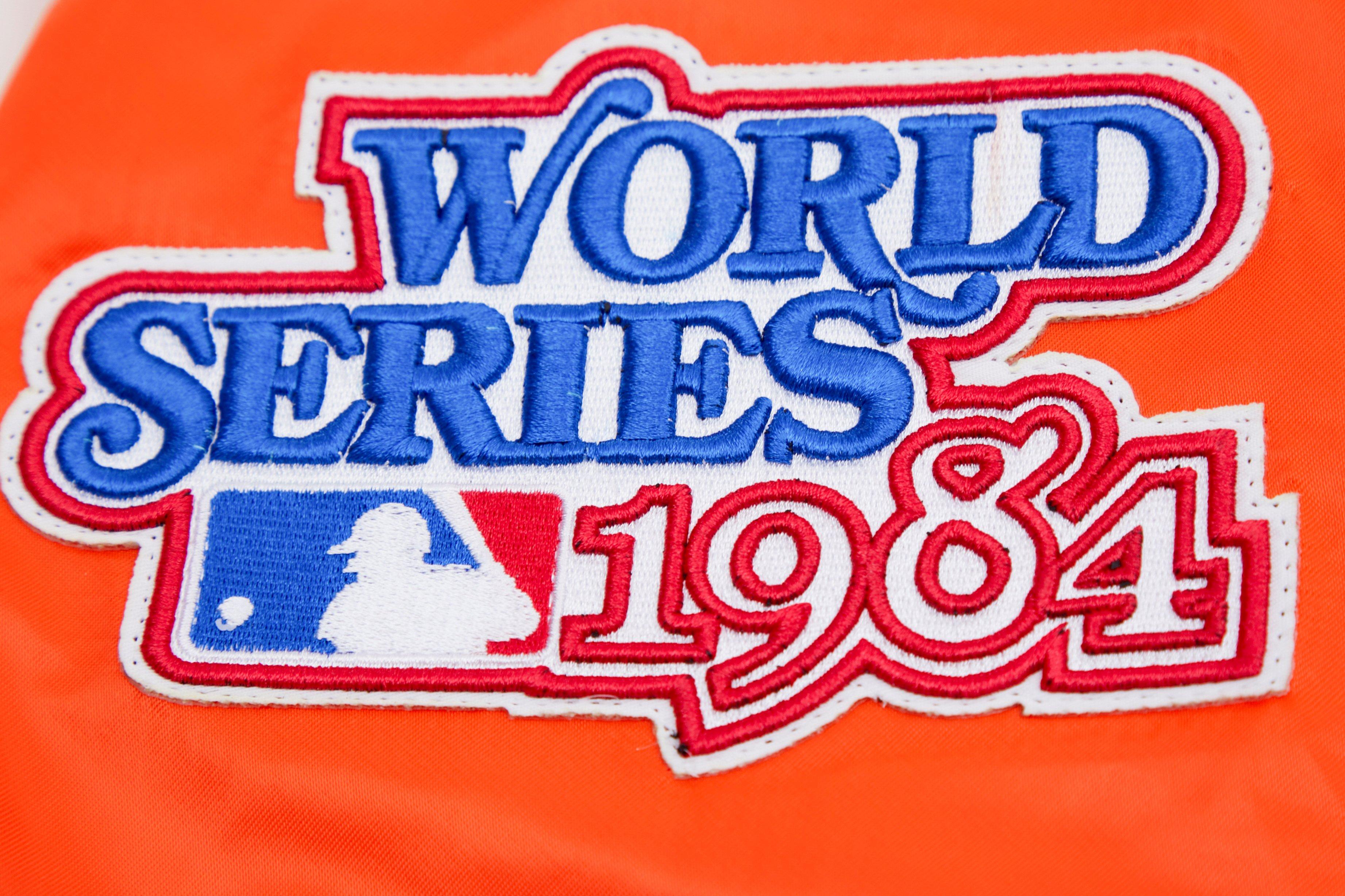 Pro Standard Men's MLB Detroit Tigers Big Logo World Series Satin Jacket - Orange - ORANGE