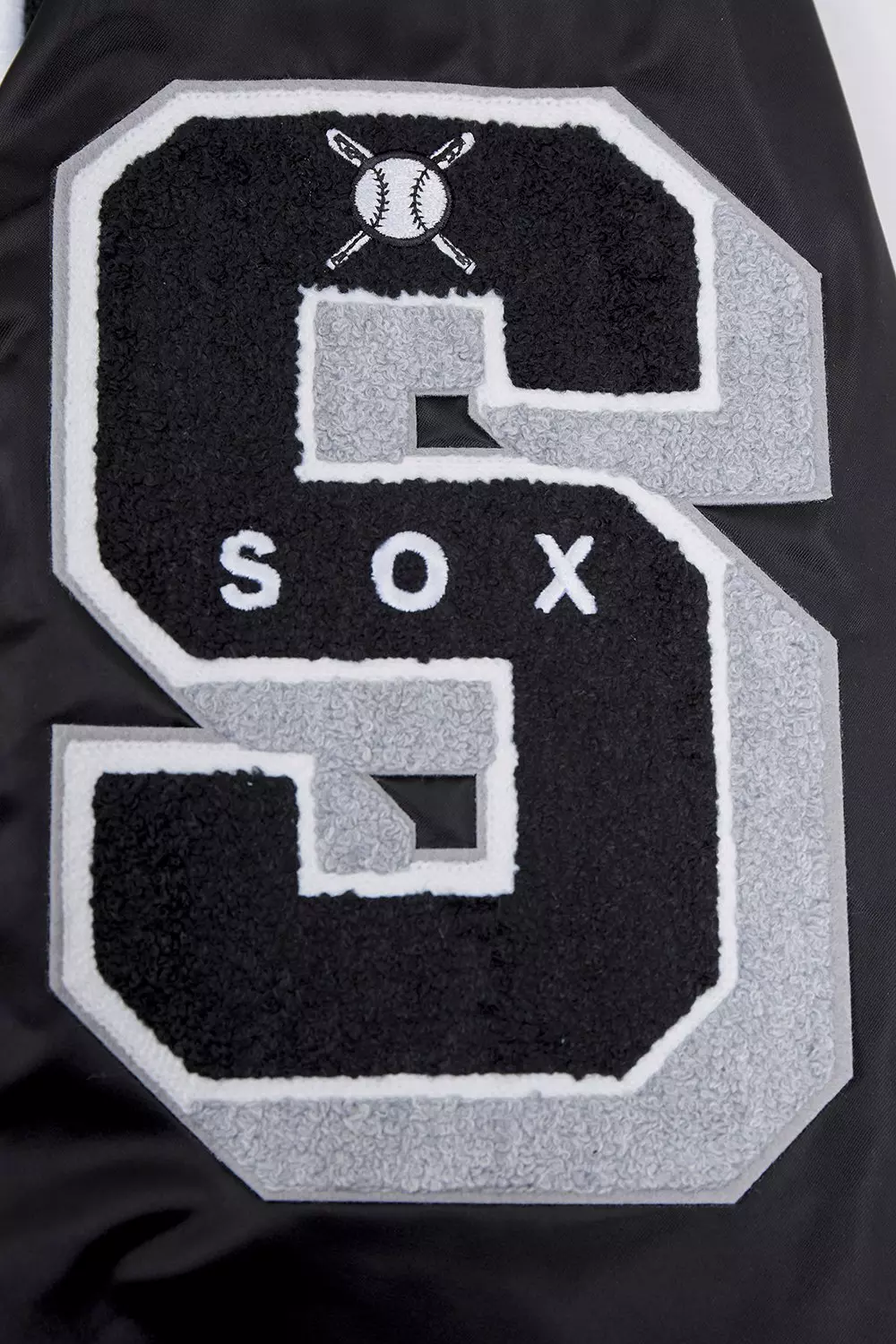 Pro Standard Men's MLB Chicago White Sox Old English Satin Jacket - Black - BLACK