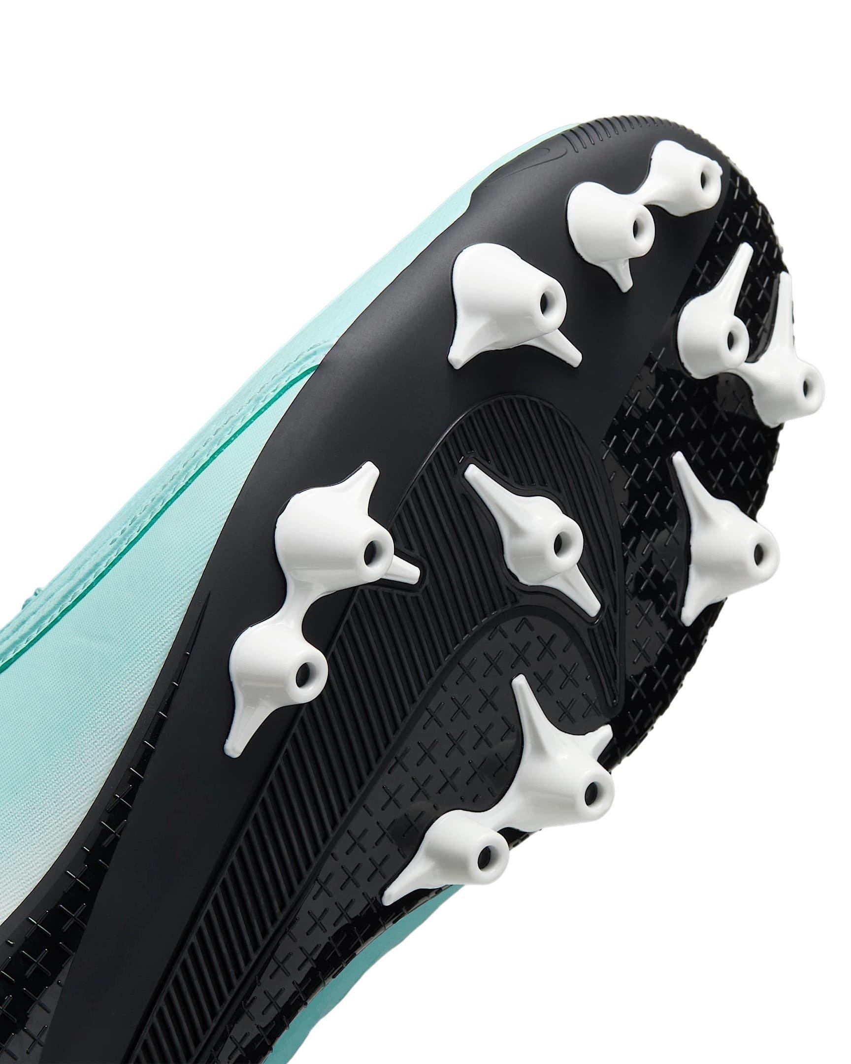 Nike Phantom Luna 2 Academy AG "Mint/Off Noir/Atomic Red" Men's Soccer Cleat - MINT/WHITE/RED Thumbnail View 8