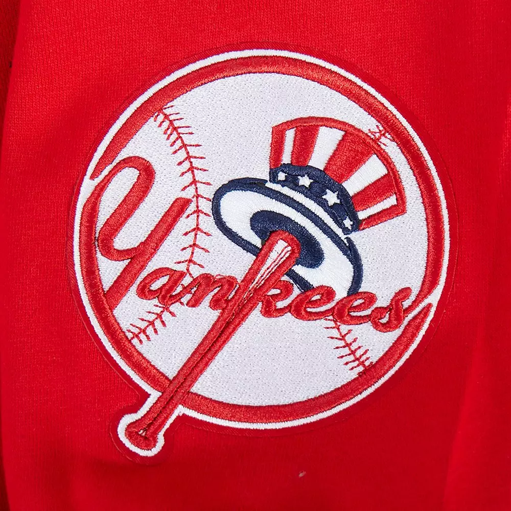 Pro Standard Men's MLB New York Yankees Wingspan Drop Shoulder Fleece Crewneck - Red - RED