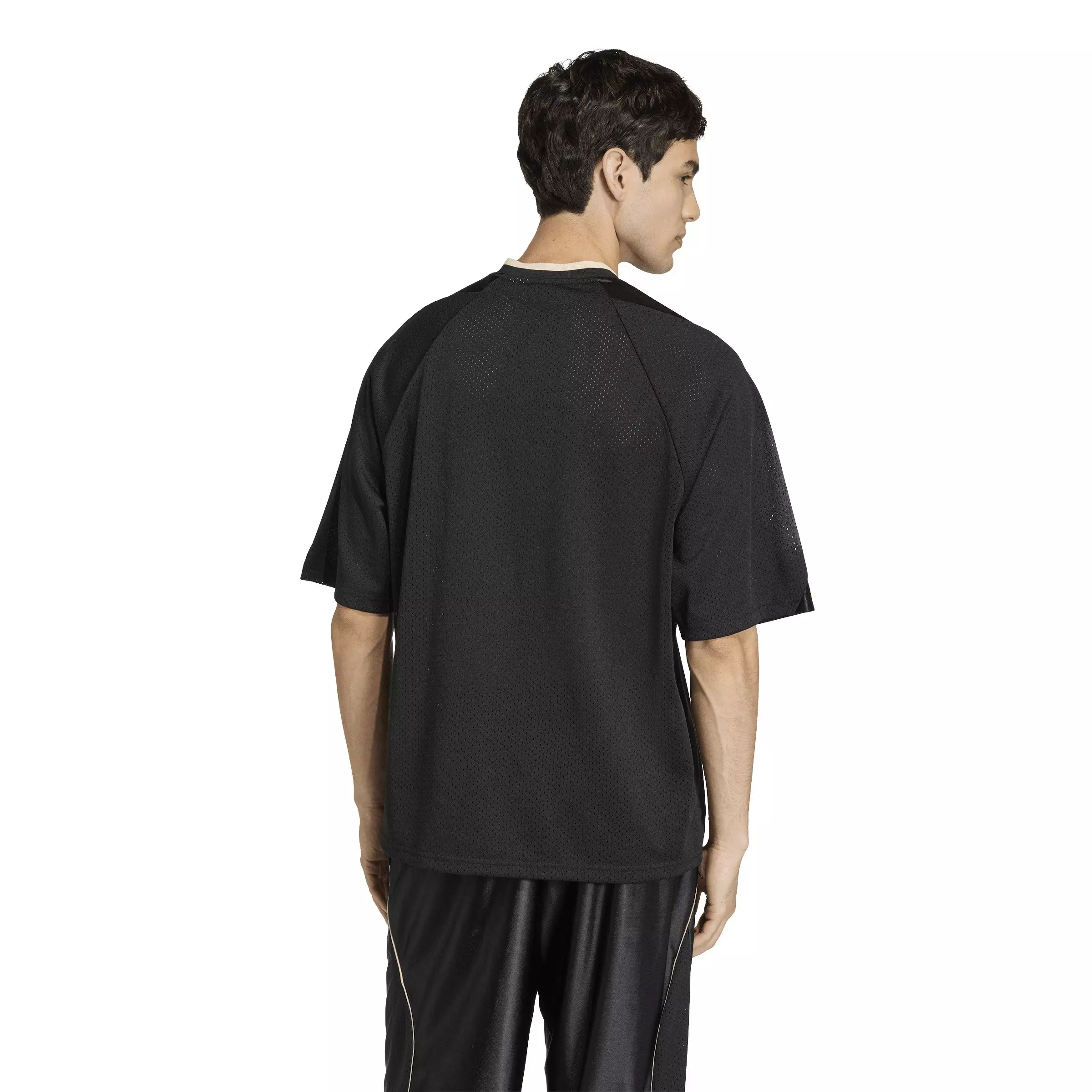 adidas Men's Stadium Graphic Mesh T-Shirt -Black/White - BLACK/WHITE