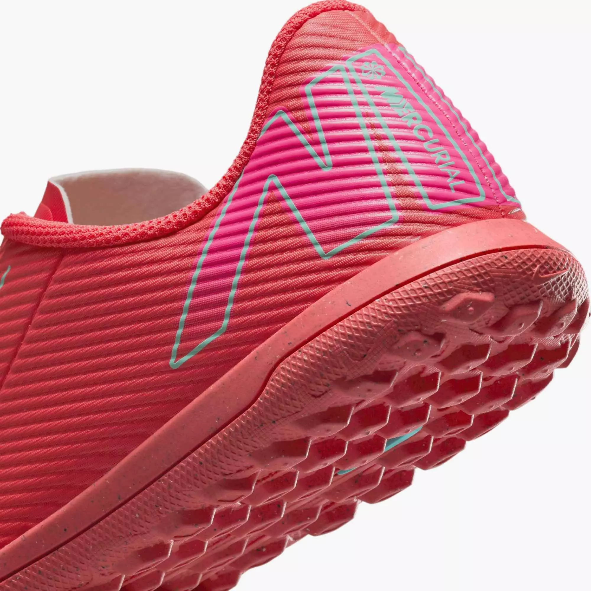 Nike Jr. Mercurial Vapor 16 Club Turf "Ember Glow/Aurora Green" Grade School Kids' Soccer Shoe - EMBER/GREEN