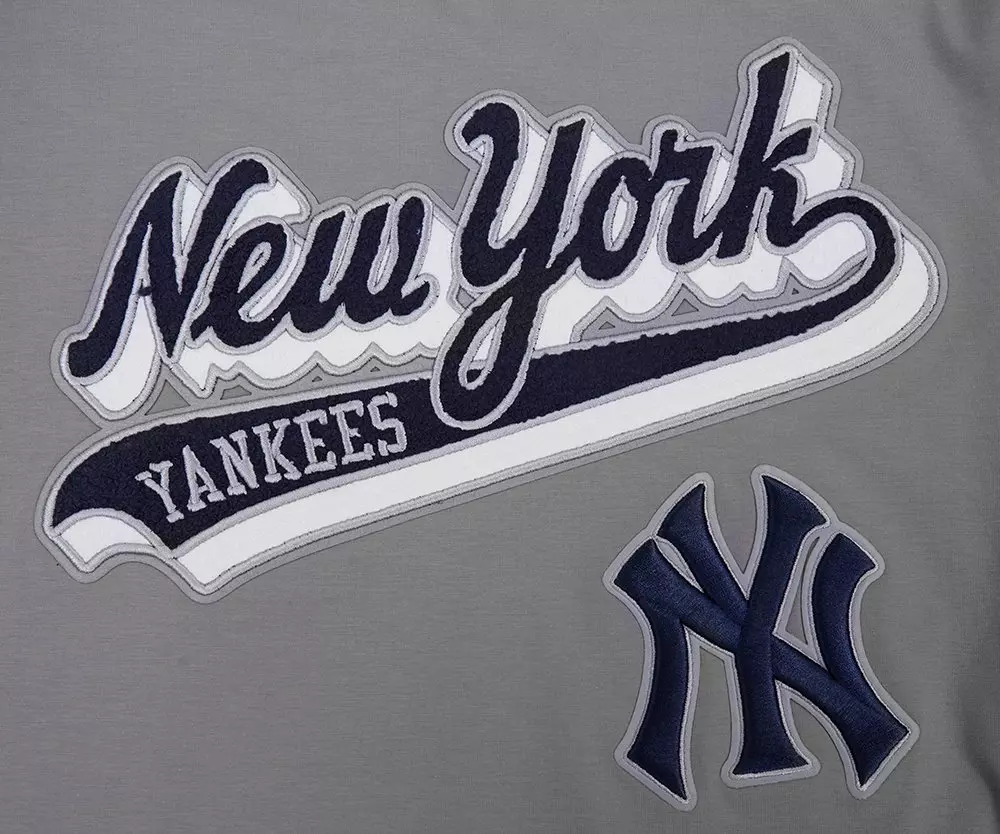 Pro Standard Men's MLB New York Yankees Script Tail Tops - Grey - GREY