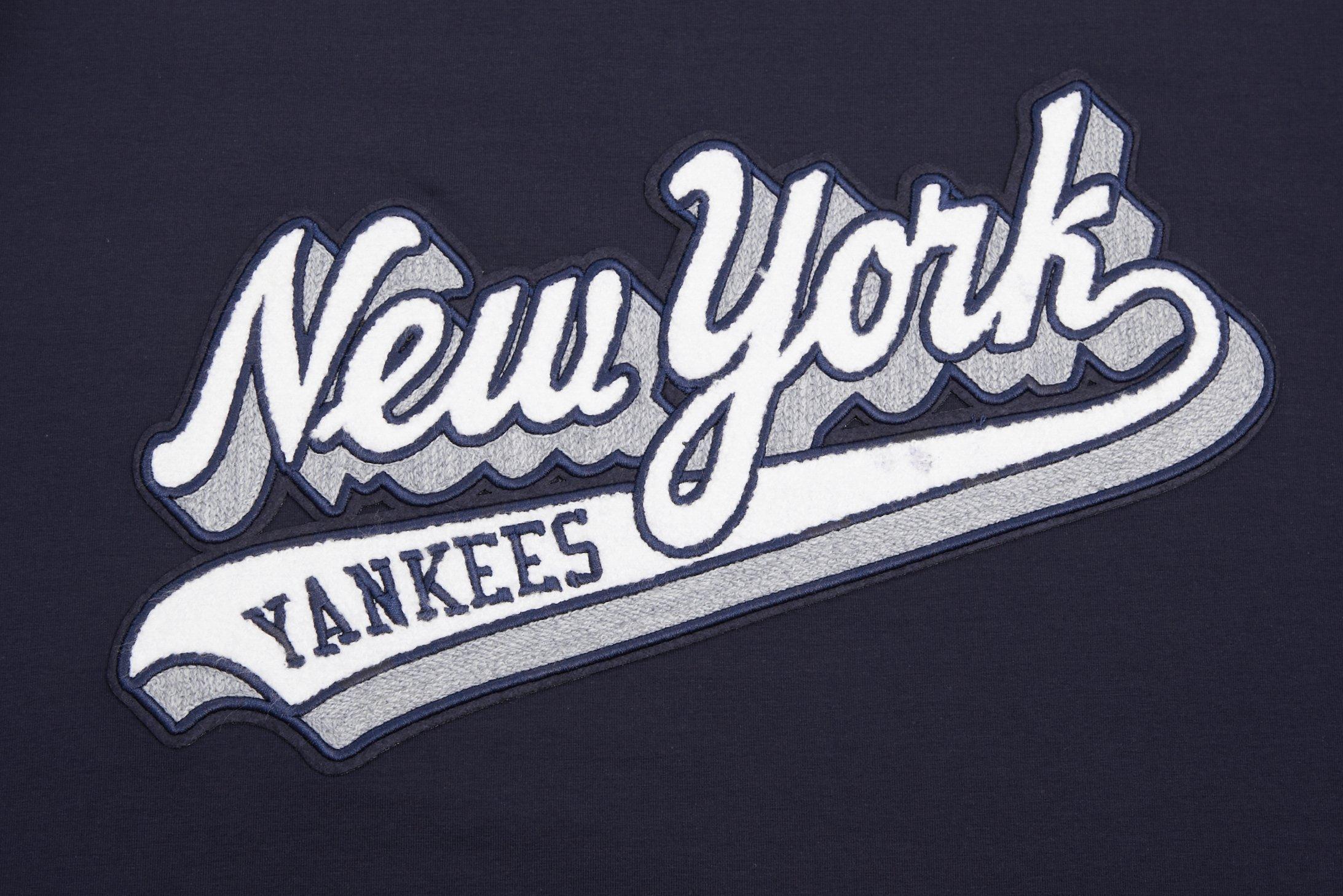 Pro Standard Men's MLB New York Yankees Script Tail Tops - Navy - NAVY