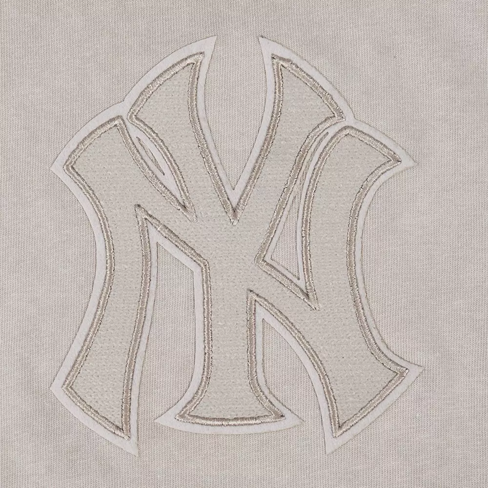 Pro Standard Men's MLB New York Yankees Washed Classic Enzyme CJ Drop Shoulder Tee - Slate Grey - SLATE GREY