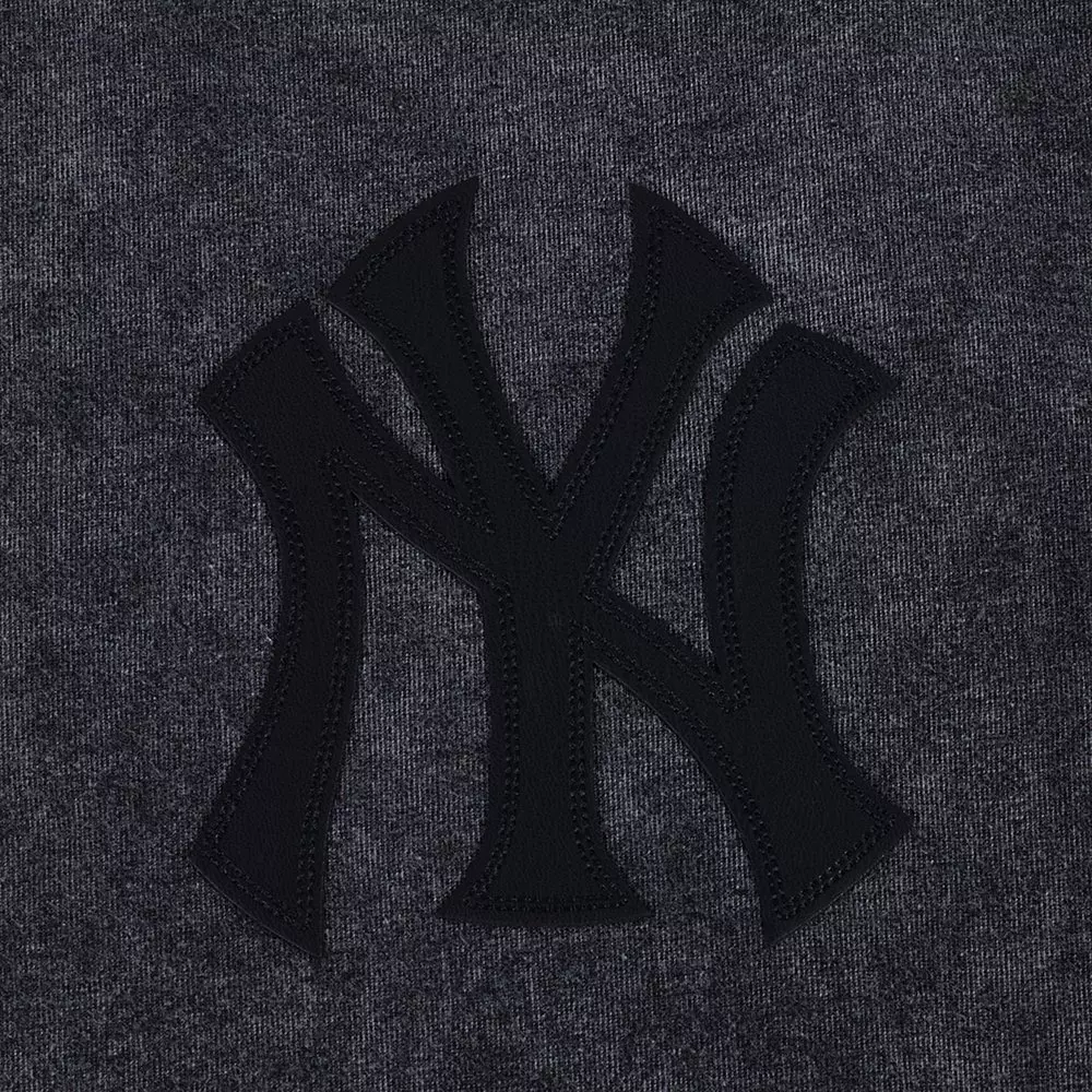 Pro Standard Men's MLB New York Yankees Washed Vanguard Enzyme CJ Drop Shoulder T-Shirt - Black - BLACK