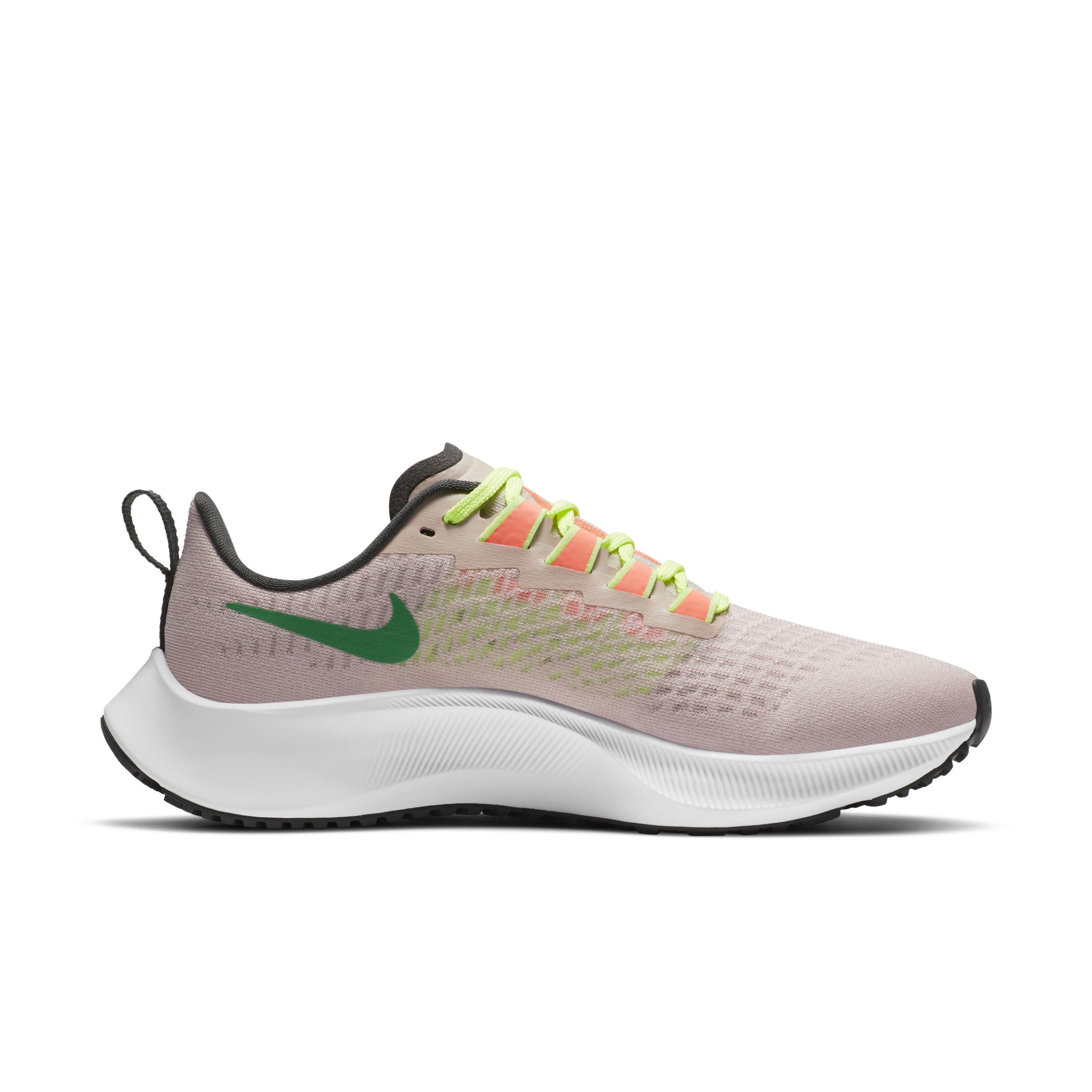 Nike Air Zoom Pegasus 37 Premium Nike Air Zoom Pegasus 37 Premium