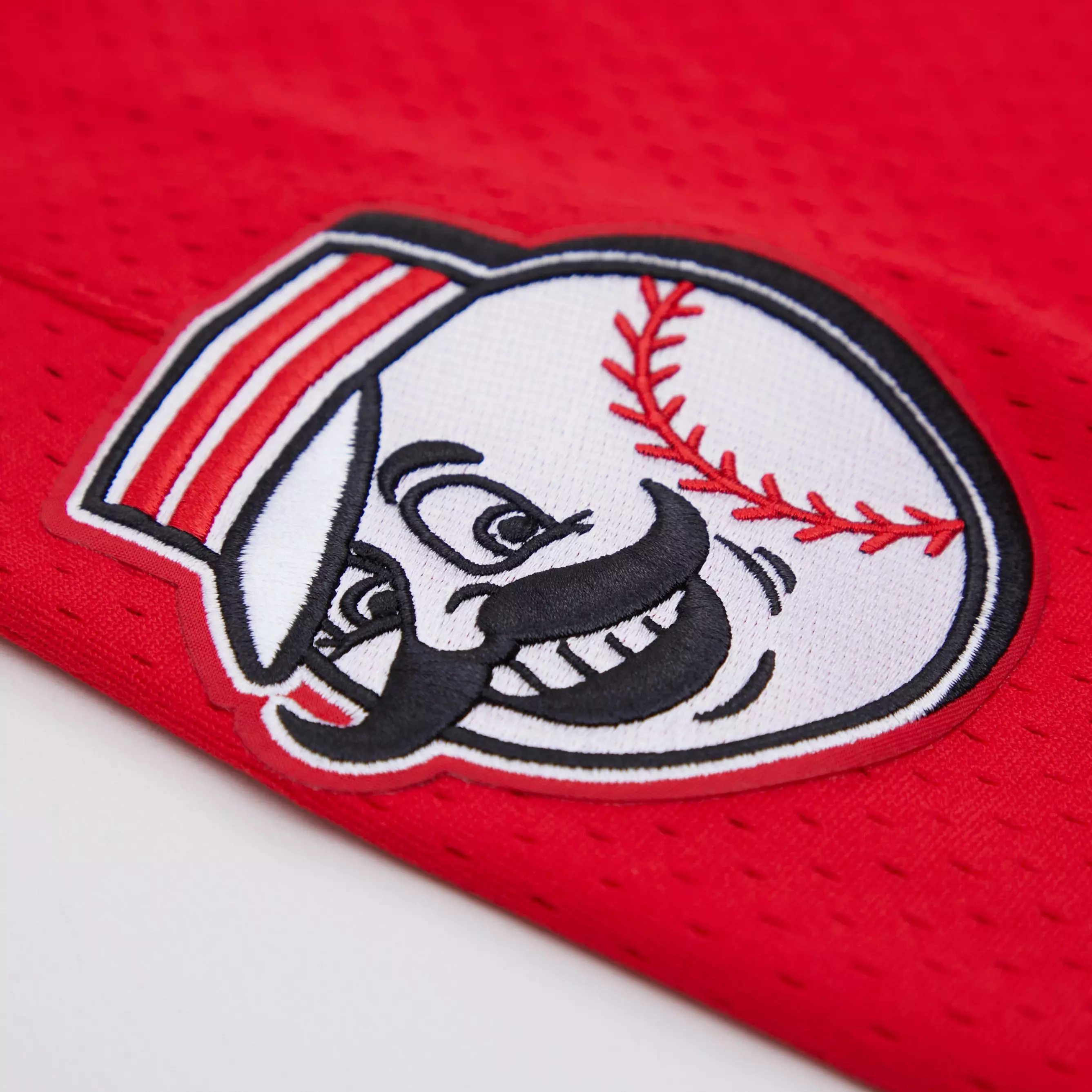 Pro Standard Men's MLB Cincinnati Red Mesh Short - Red/Black - RED/BLACK