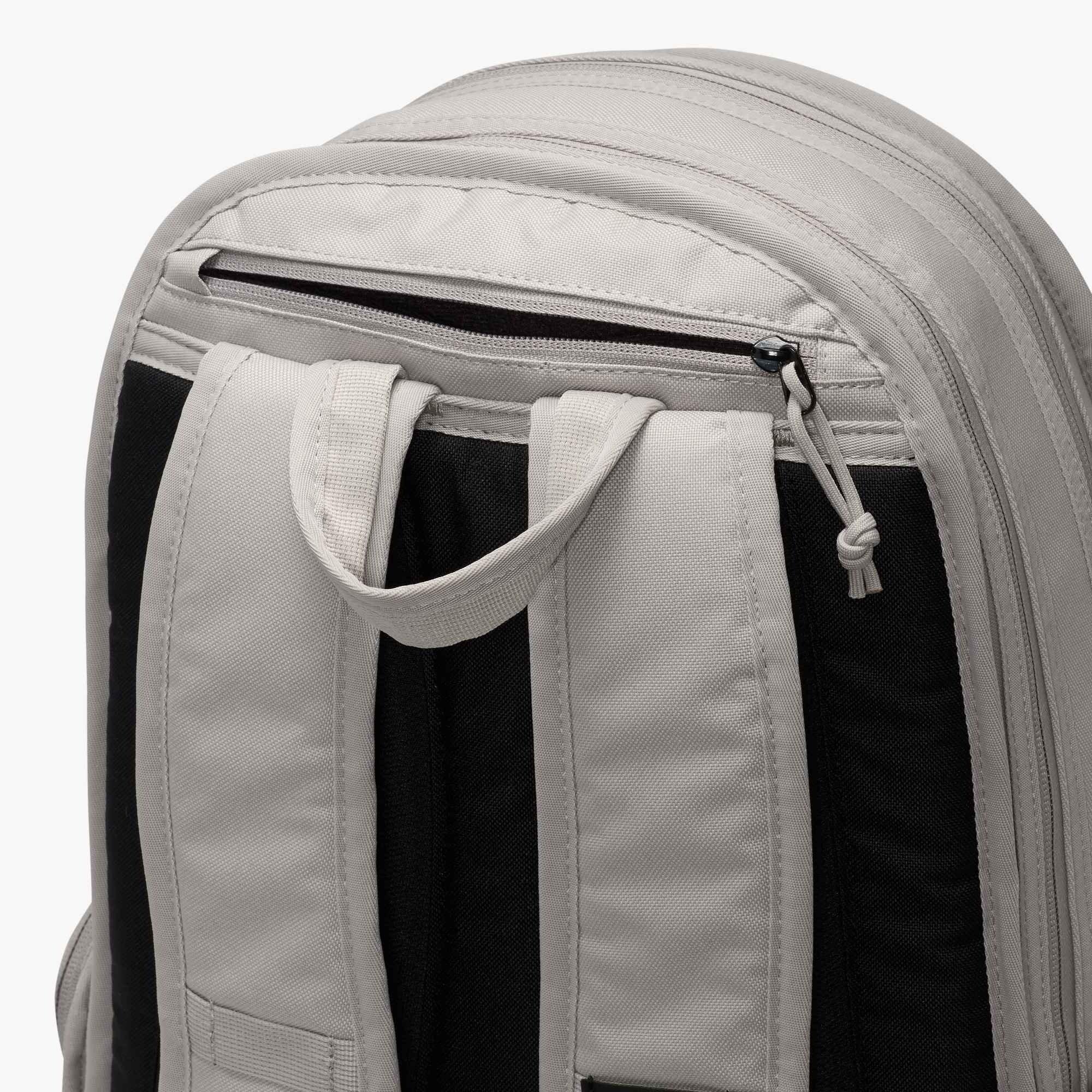 Nike Sportswear RPM 2.0 Backpack (26L) - Grey - GREY Thumbnail View 9