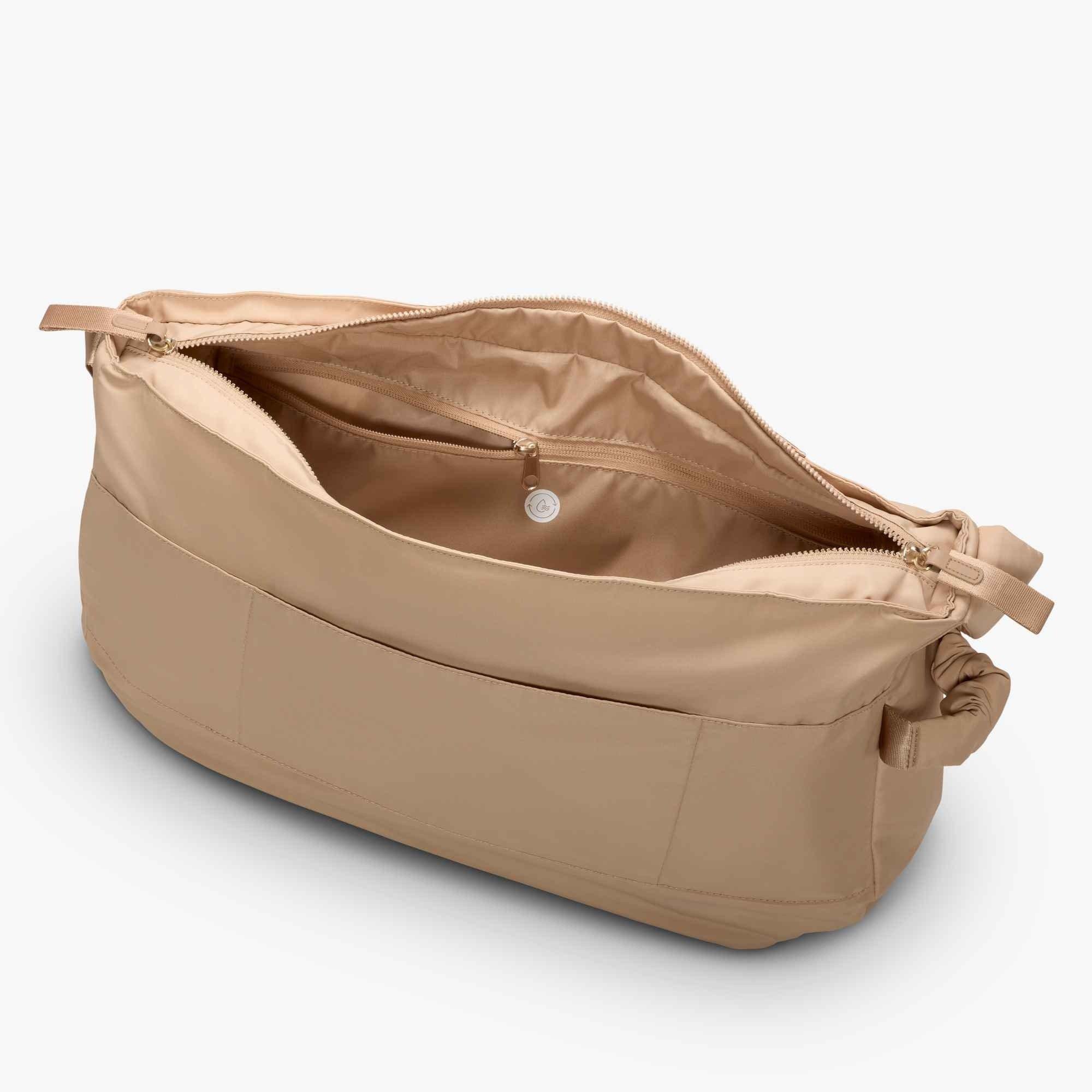 Nike One Women's Tote Bag 25L - Tan - HEMP BROWN Thumbnail View 5