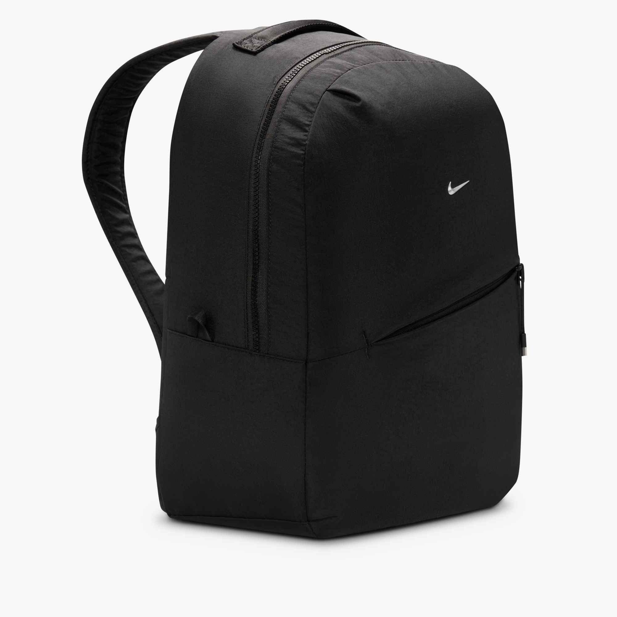 Nike Aura​ 24L Black Backpack