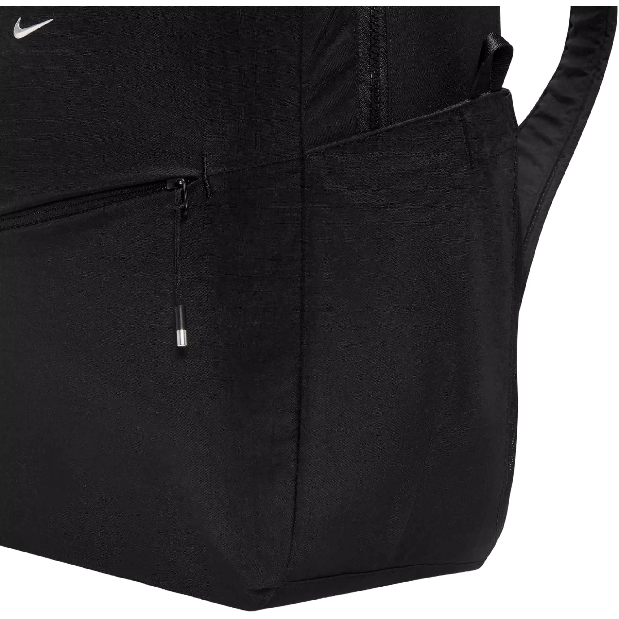 Nike Aura​ 24L Backpack -Black - BLACK