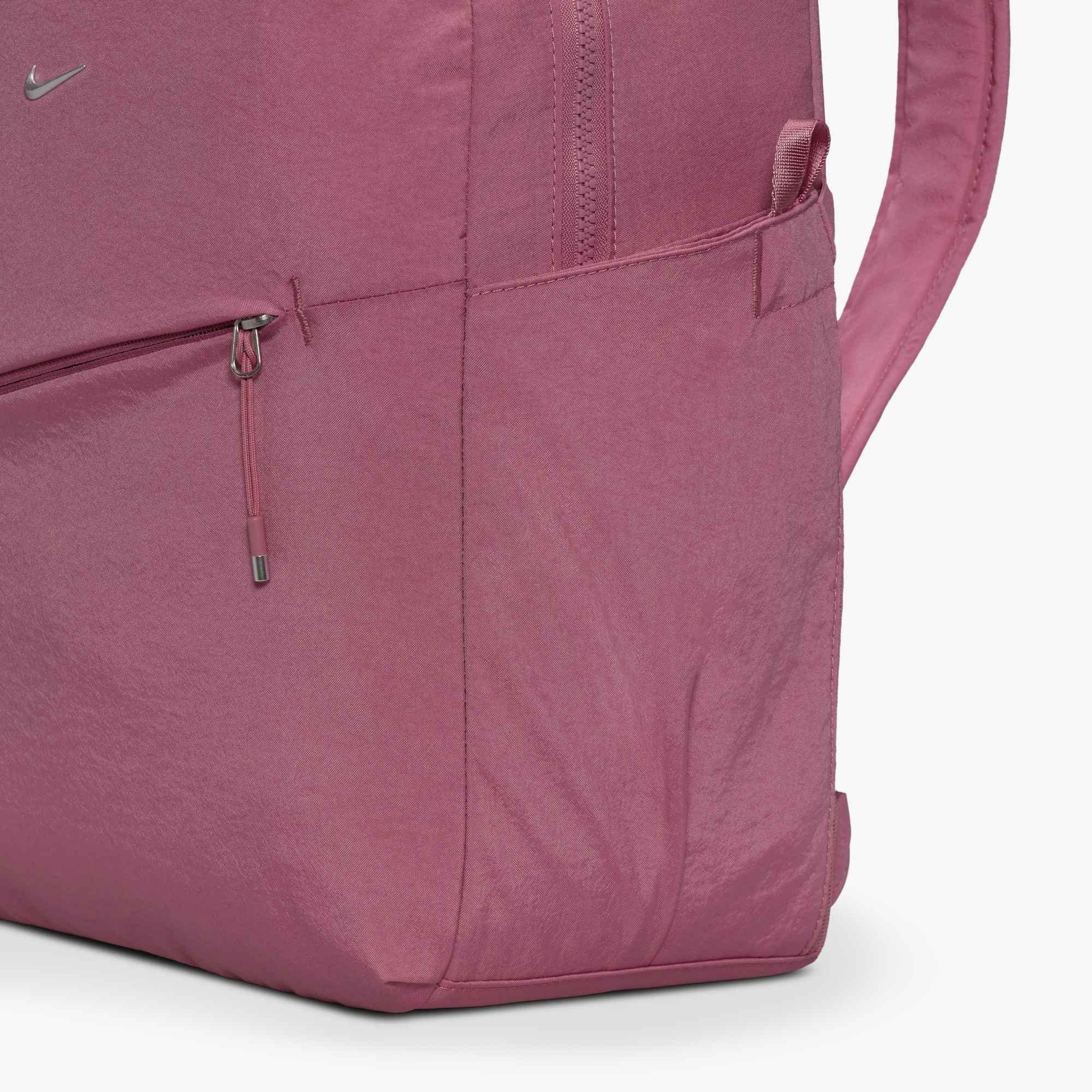 Nike Aura​ 24L Pink Backpack