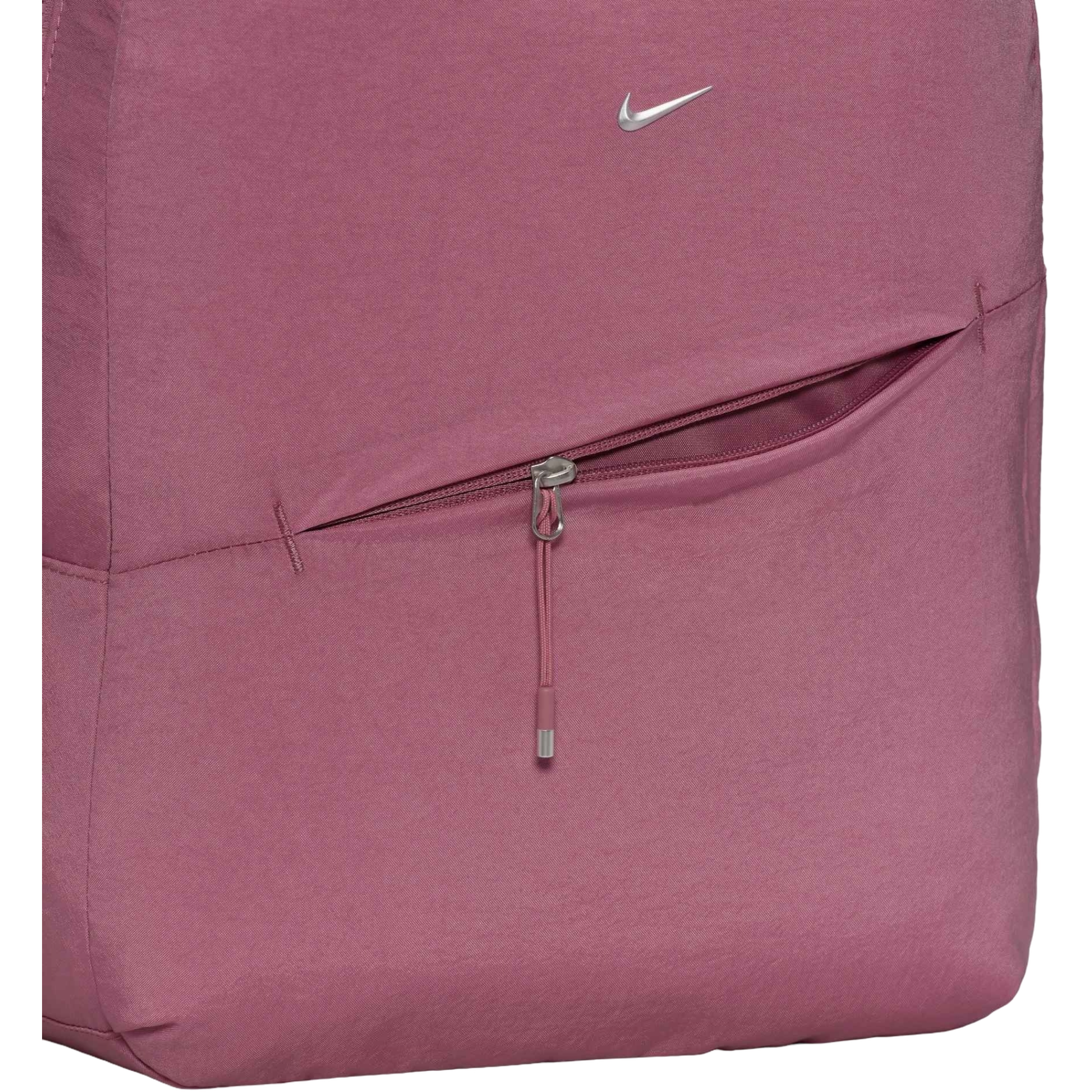 Nike Aura​ 24L Backpack -Pink