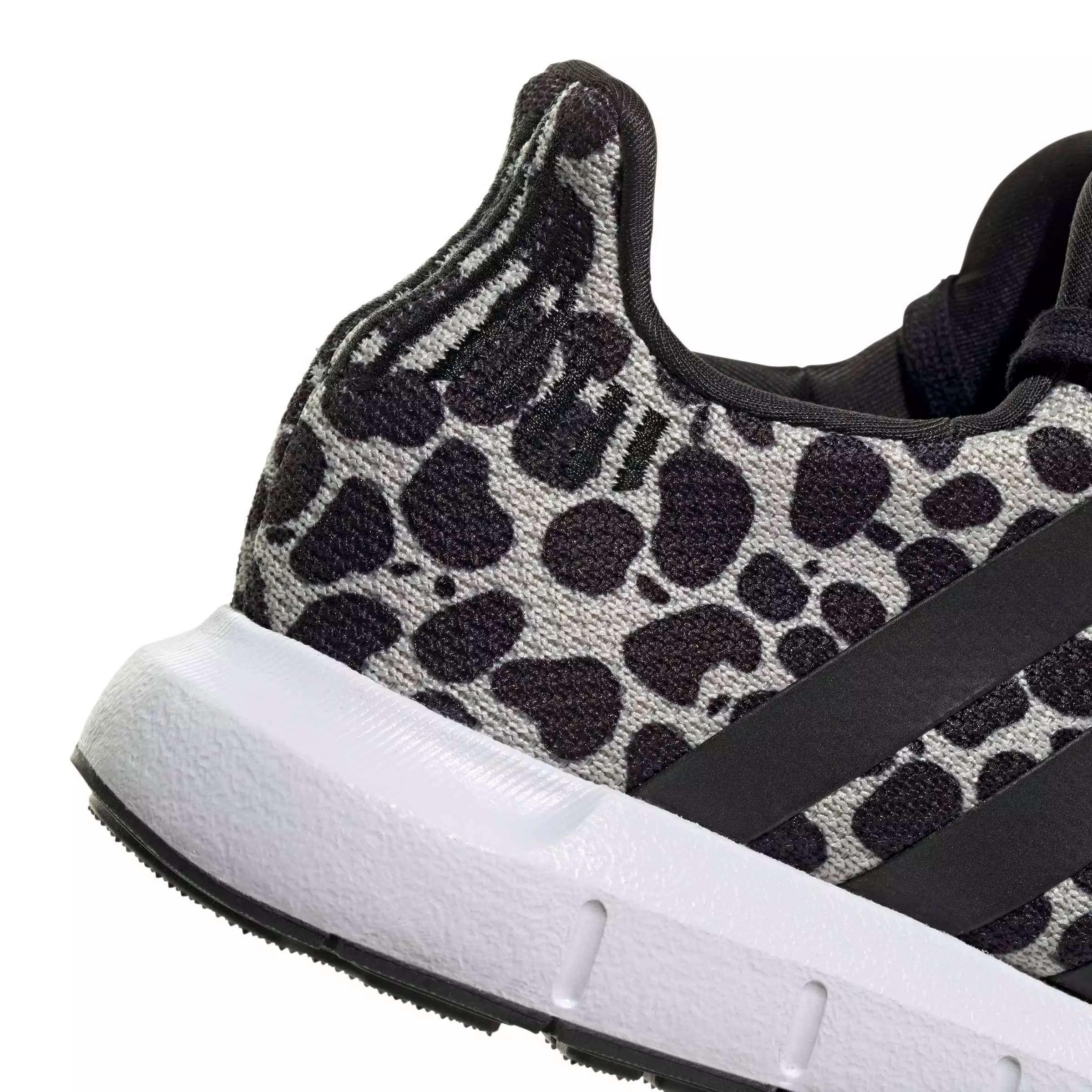 adidas Swift Run 1.0 "Wonder Alumina/Core Black/Ftwr White" Women's Running Shoe - ALUMINA/BLACK/WHITE