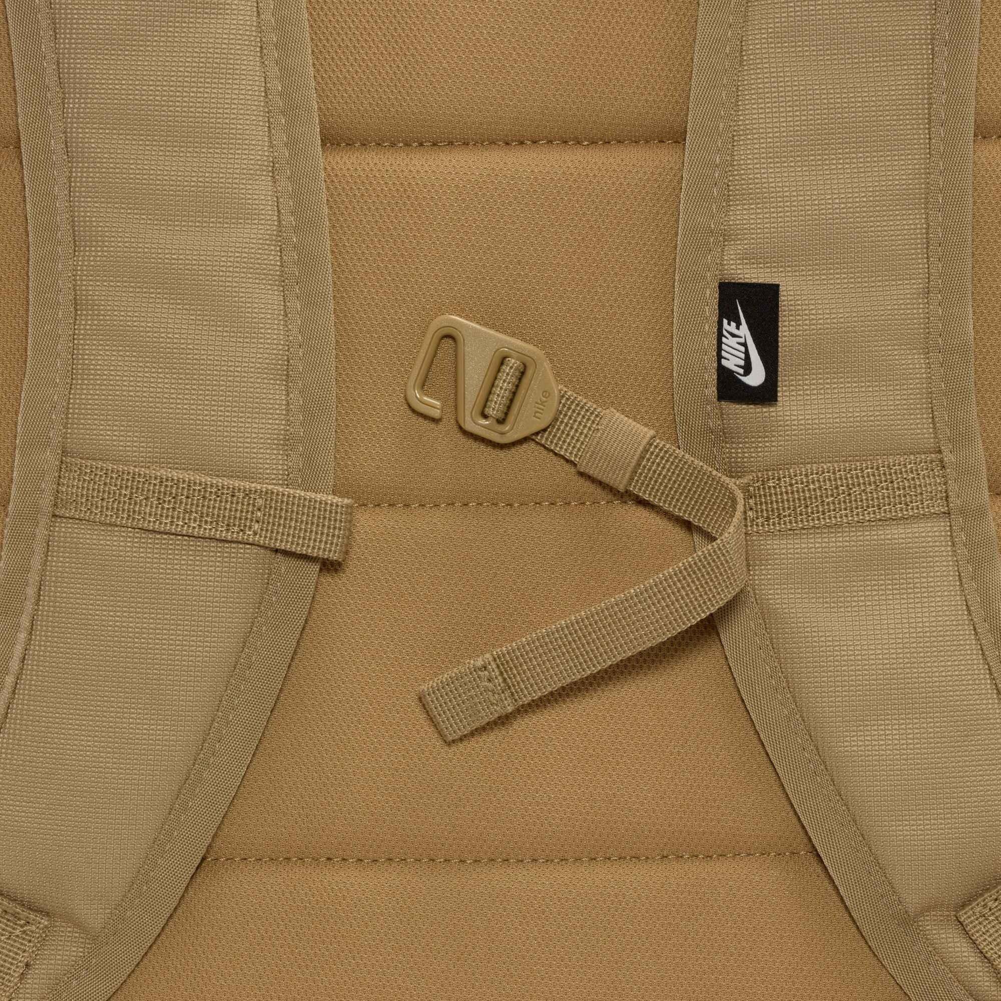 Nike Heritage Eugene 23L​ Beige Backpack