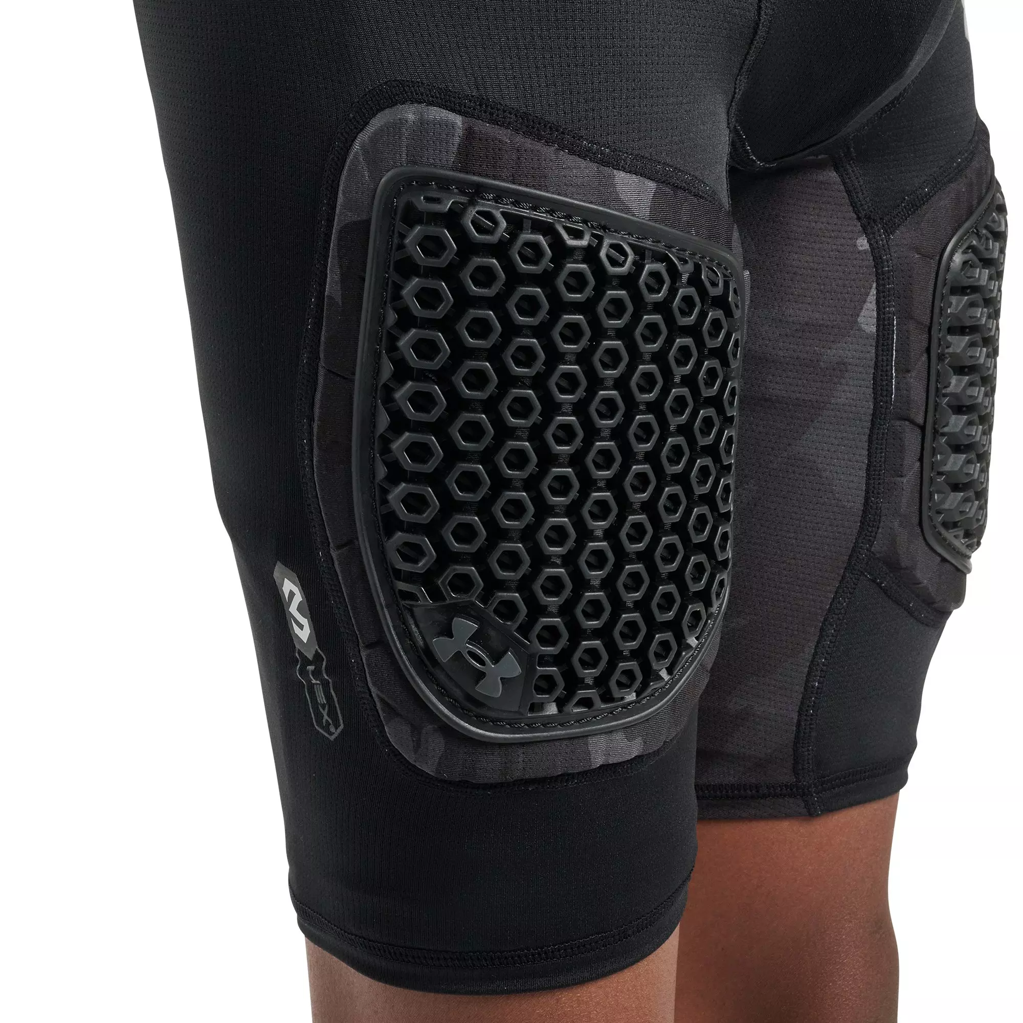 Under Armour Big Boys' Gameday Pro 5-Pad Football Girdle - Camo Black/Grey - CAMO BLACK/GREY