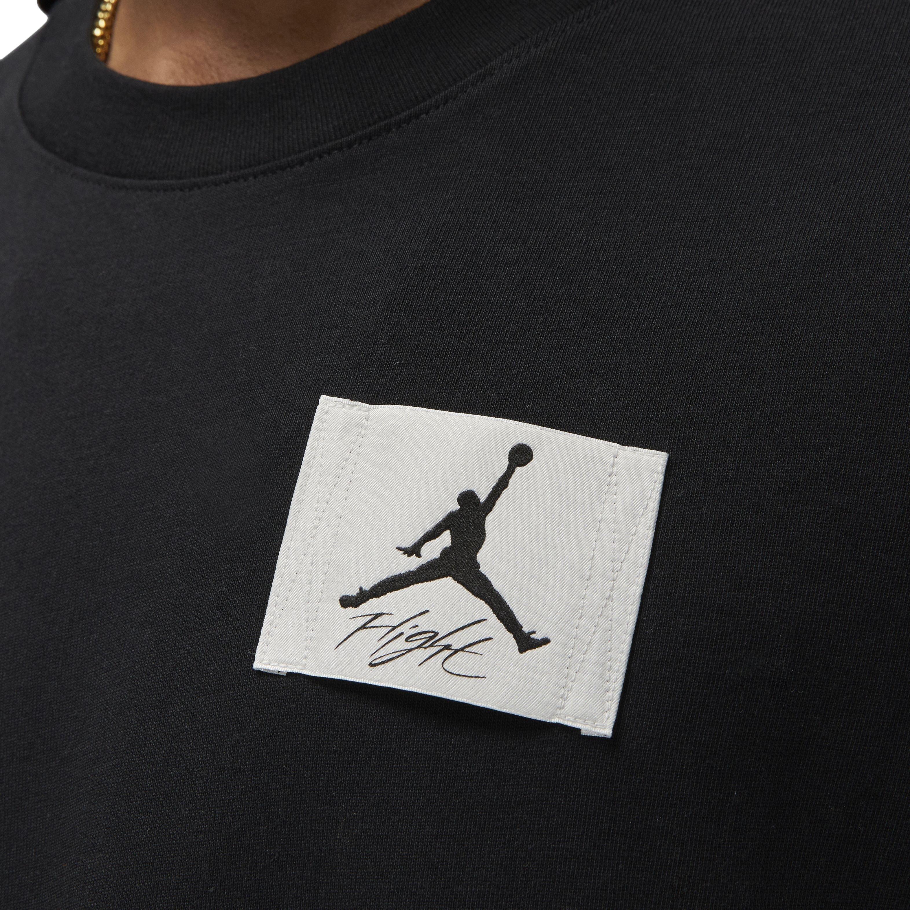 Jordan Flight Essentials Men's Oversized T-Shirt