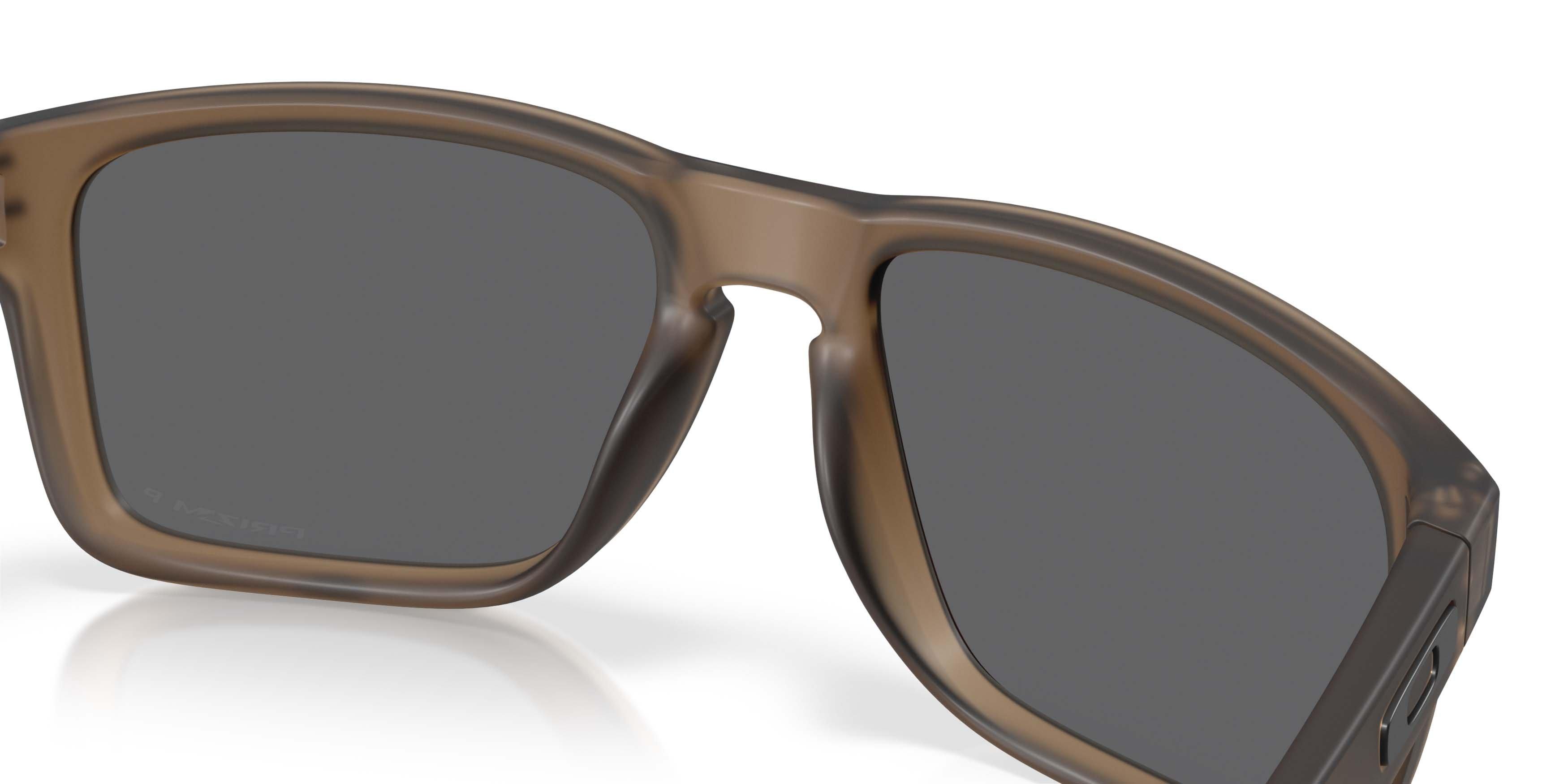 Oakley Holbrook XL Prizm Black Polarized Sunglasses - Transparent Mahogany - BROWN/BLACK