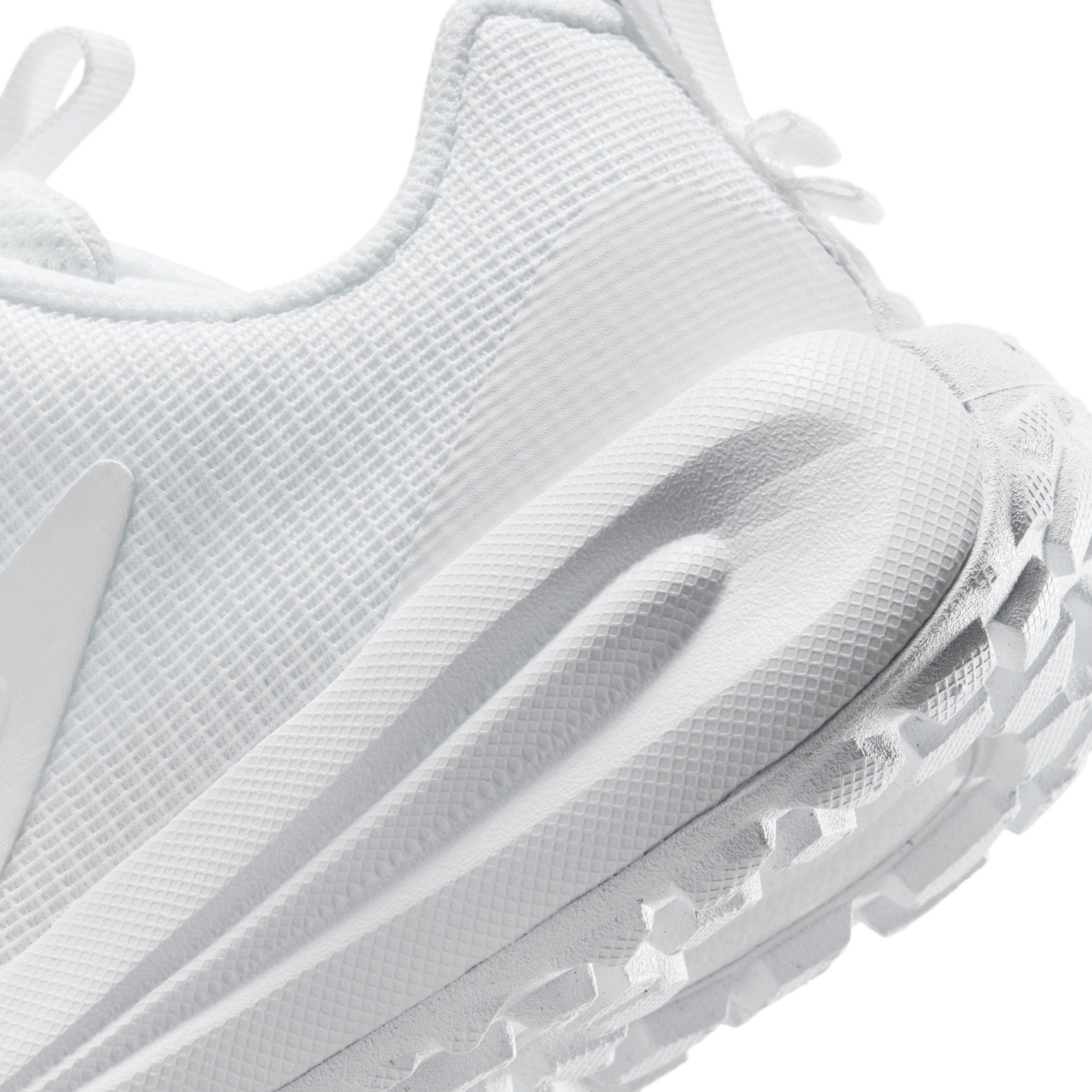 Nike Cross Turf Grade School Boys' "White/Black" Baseball Shoe