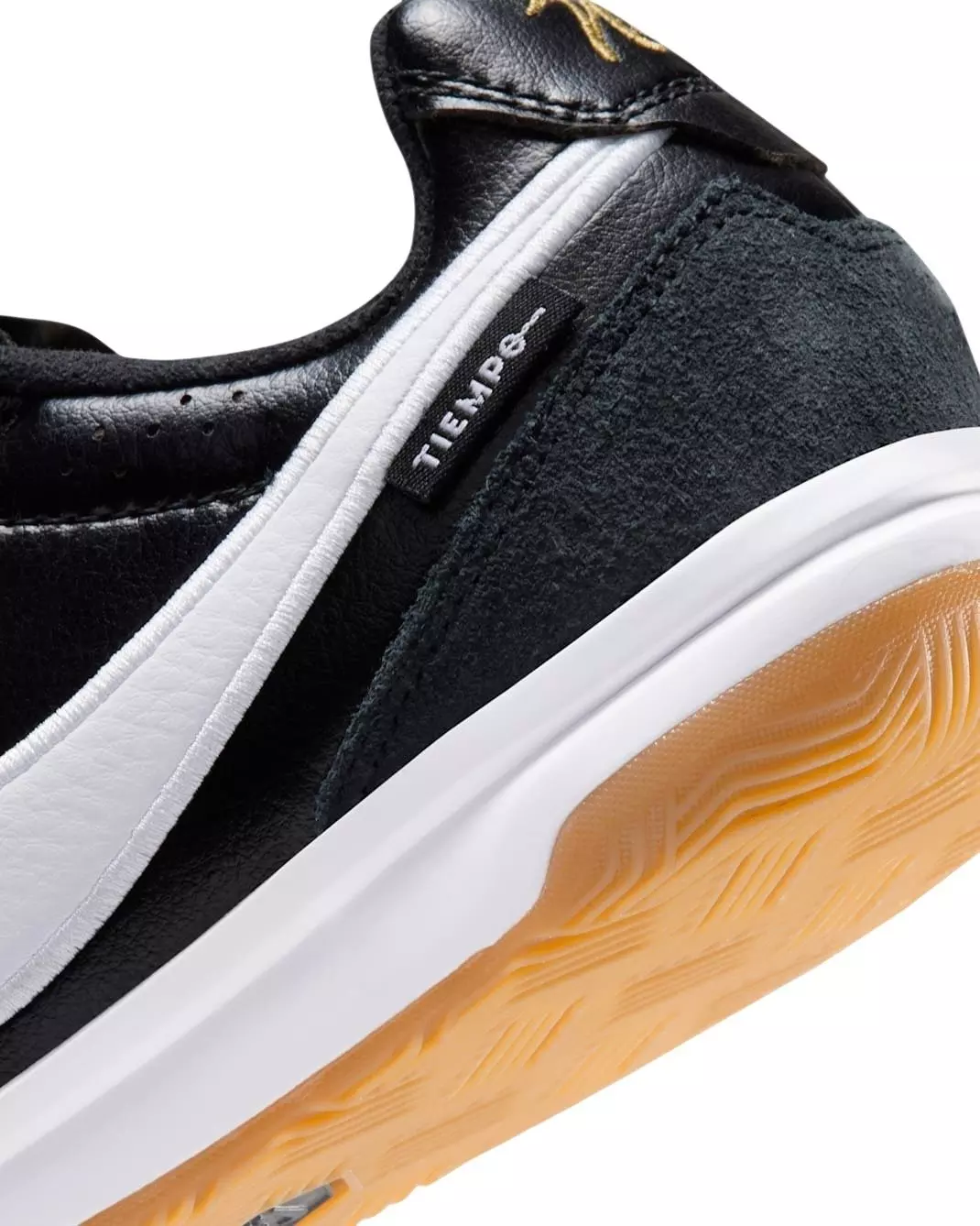 Nike Jr. Tiempo Streetgato Indoor/Court Low-Top "Black/White" Grade School Kids' Soccer Cleat - BLACK/WHITE