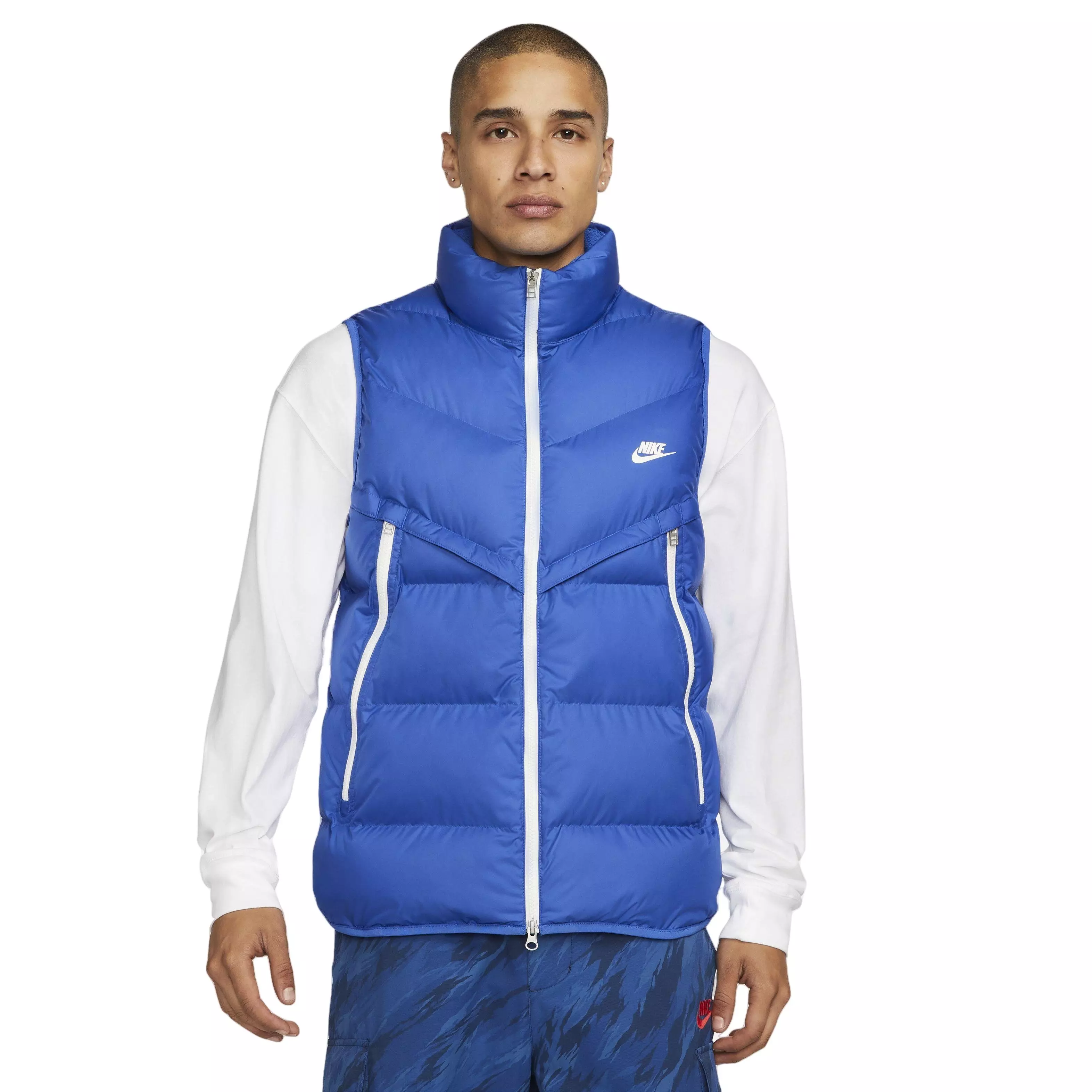 Nike Storm-FIT Windrunner Men's Insulated Vest.