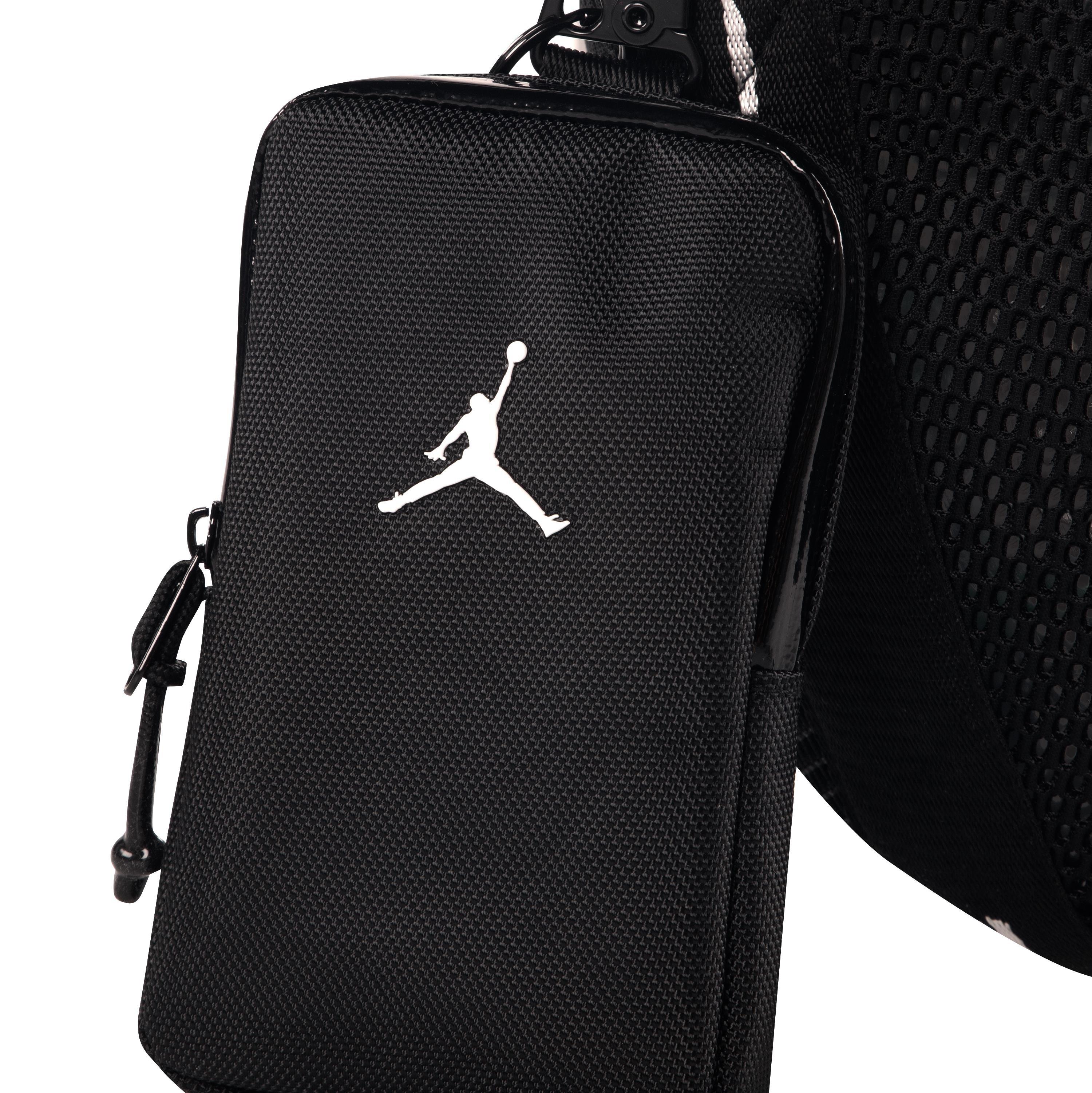 Jordan Sport Ball Black Carrier