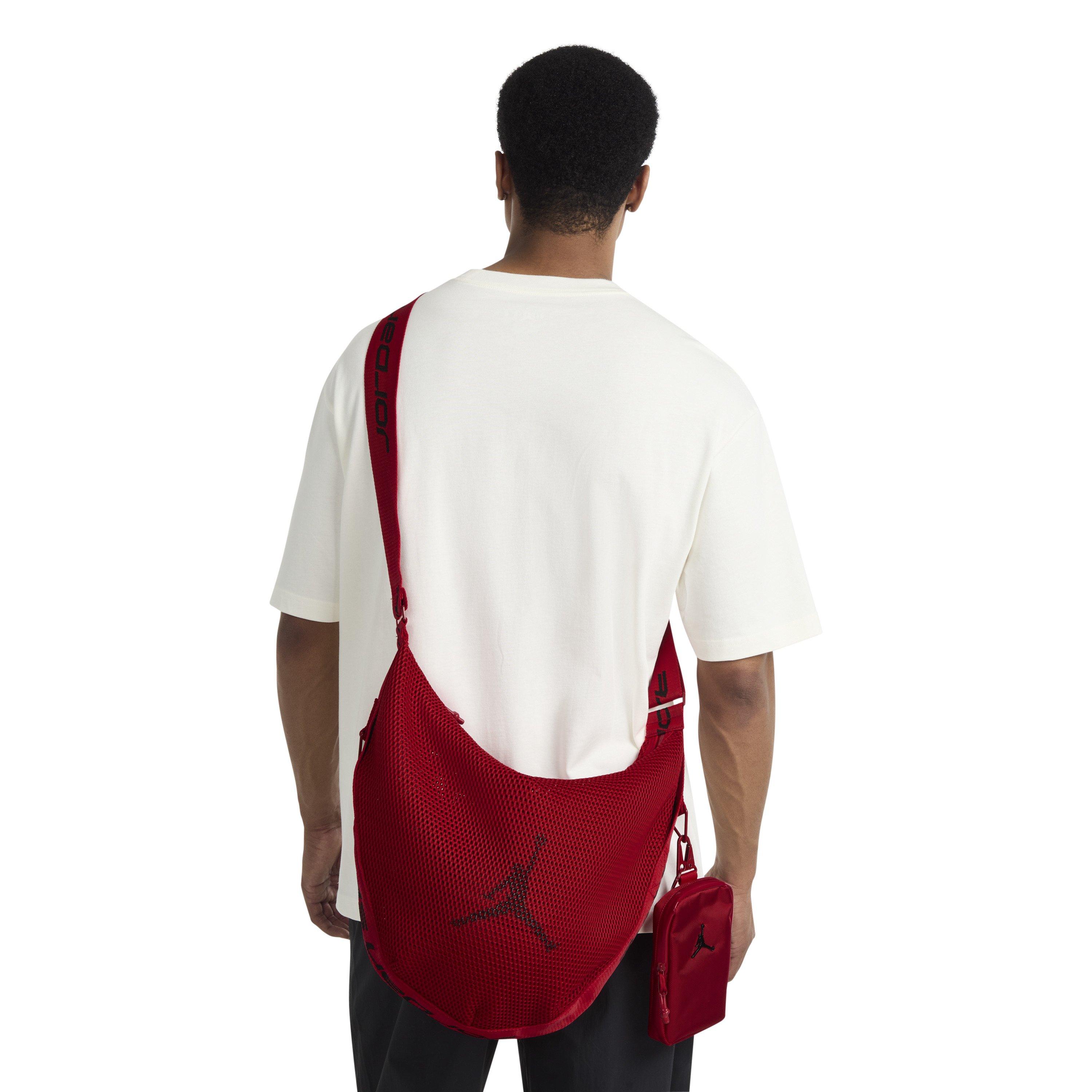 Jordan Sport Ball Red Carrier