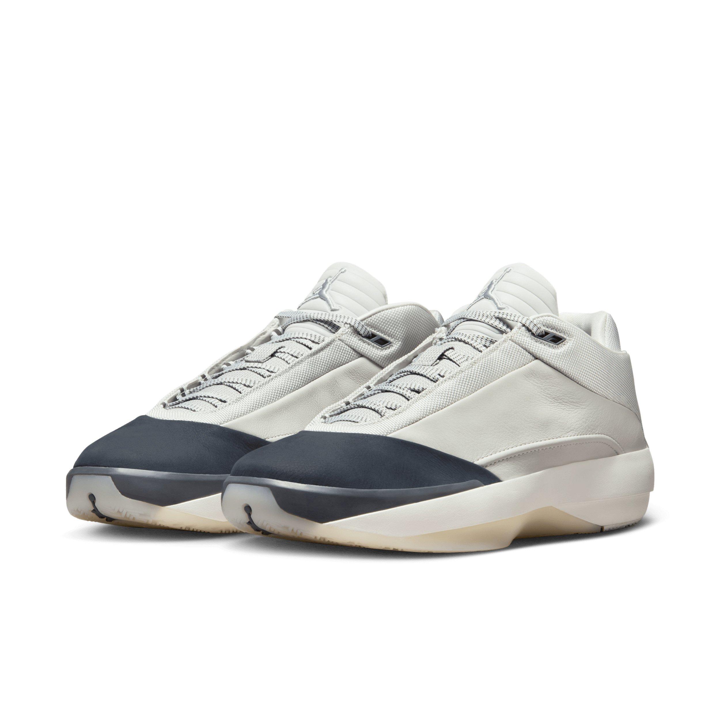 Jordan 40 "Photon Dust/Flint Grey/Wolf Grey" Men's Basketball Shoe - DUST/GREY/GREY Thumbnail View 3