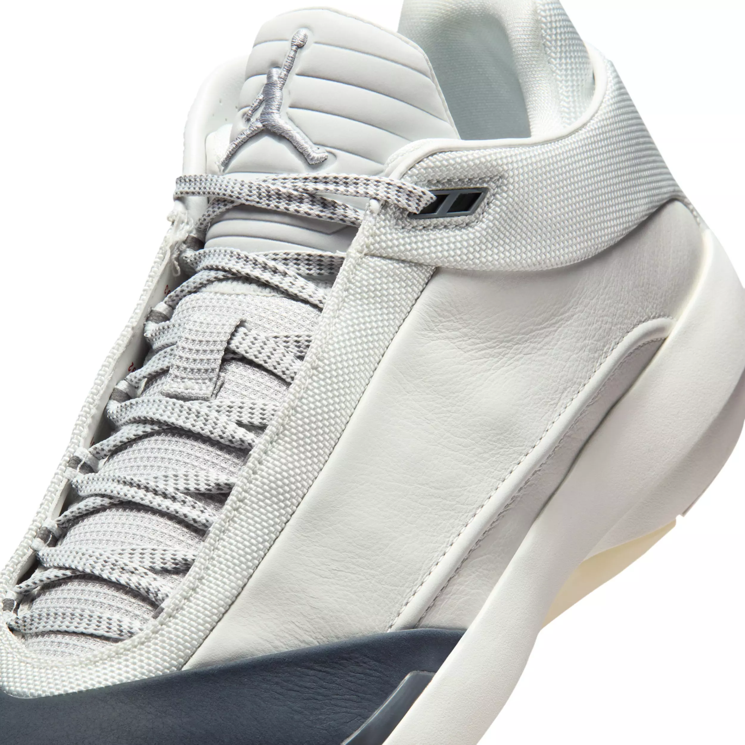 Jordan 40 "Photon Dust/Flint Grey/Wolf Grey" Men's Basketball Shoe - DUST/GREY/GREY