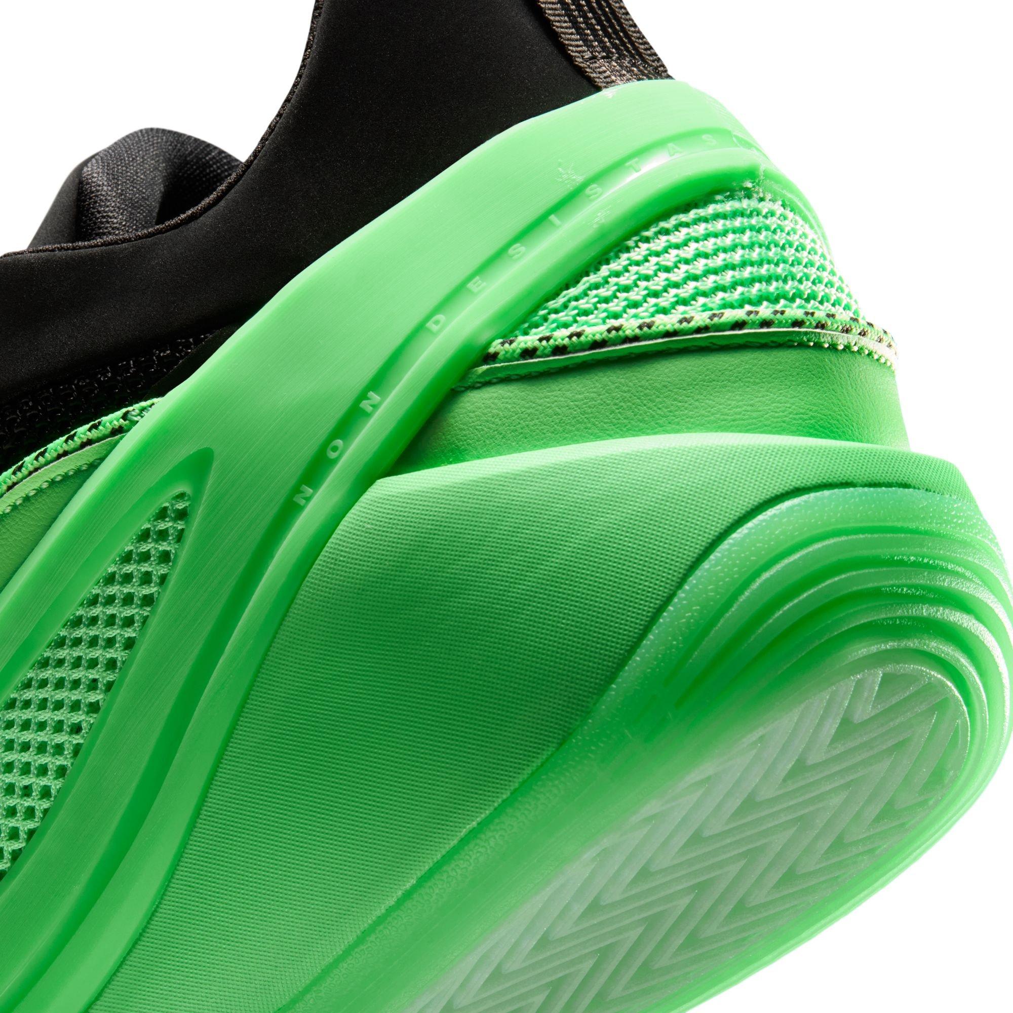 Jordan Luka 5 'Venom' Men's Basketball Shoe | Hibbett