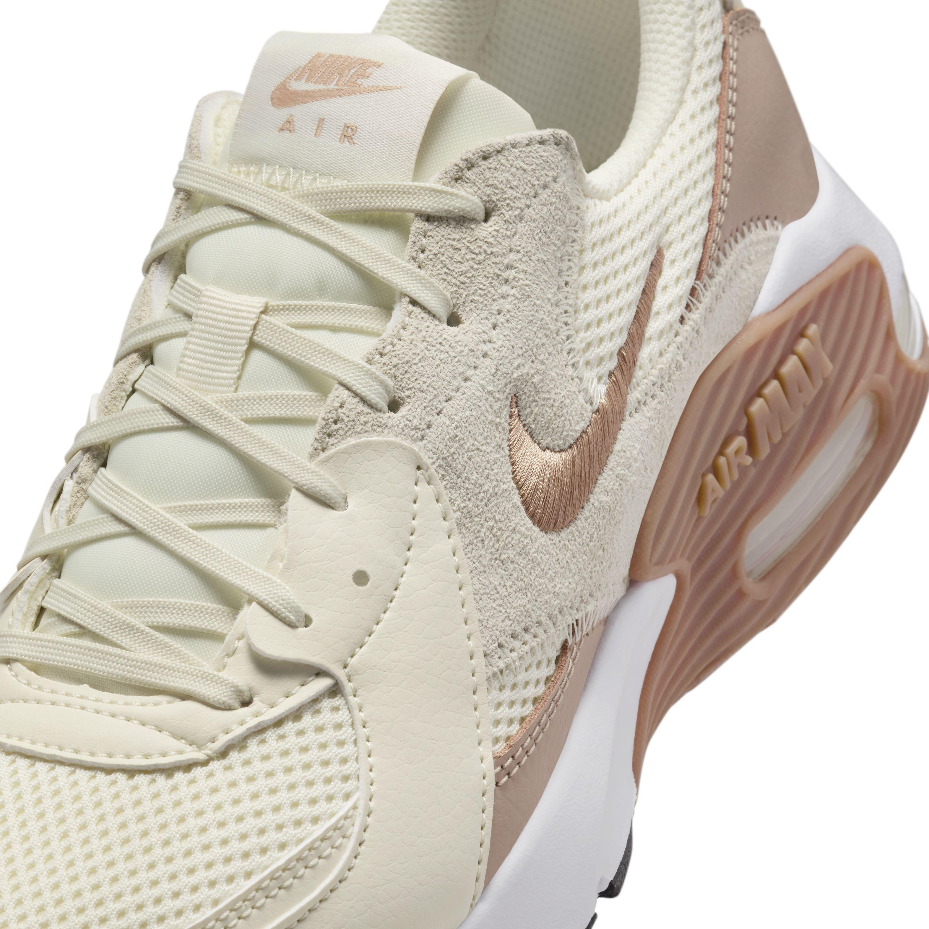 NIKE★WMNS AIR MAX EXCEE★COCONUT MILK/TEAM GOLD/HEMP Nike Air Max Excee 