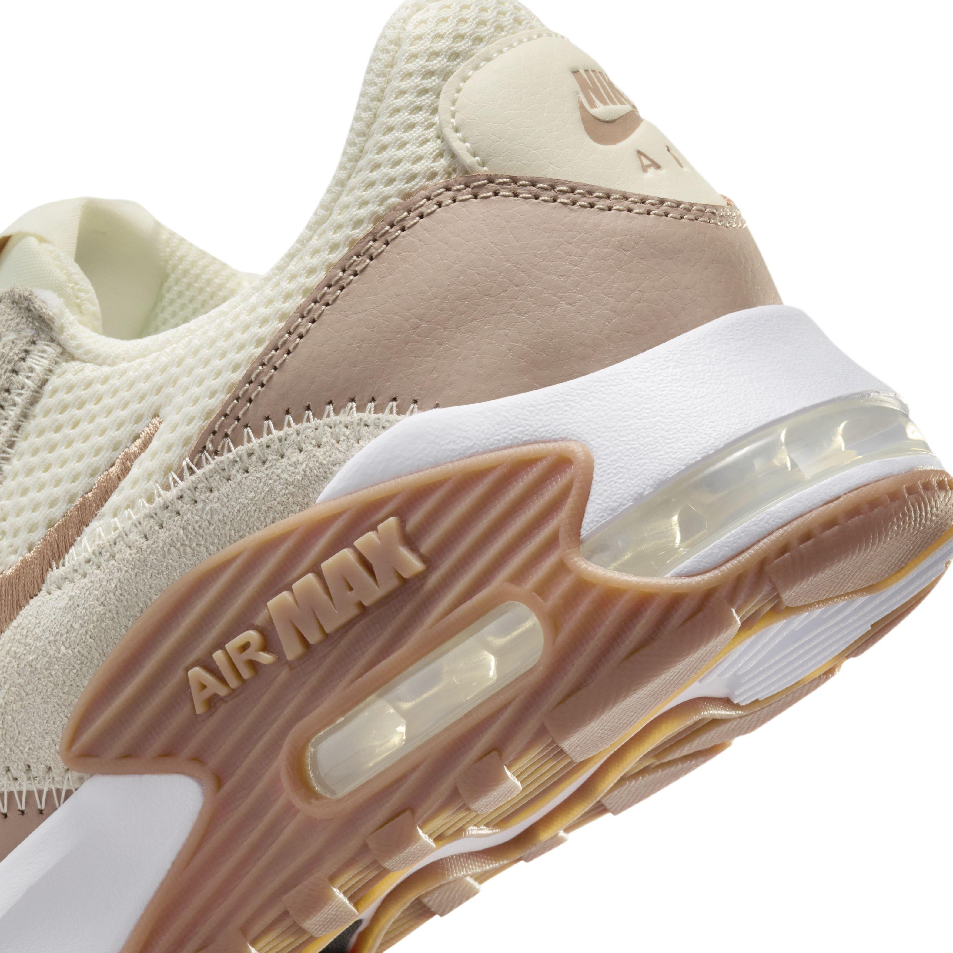 NIKE★WMNS AIR MAX EXCEE★COCONUT MILK/TEAM GOLD/HEMP Nike Air Max Excee 