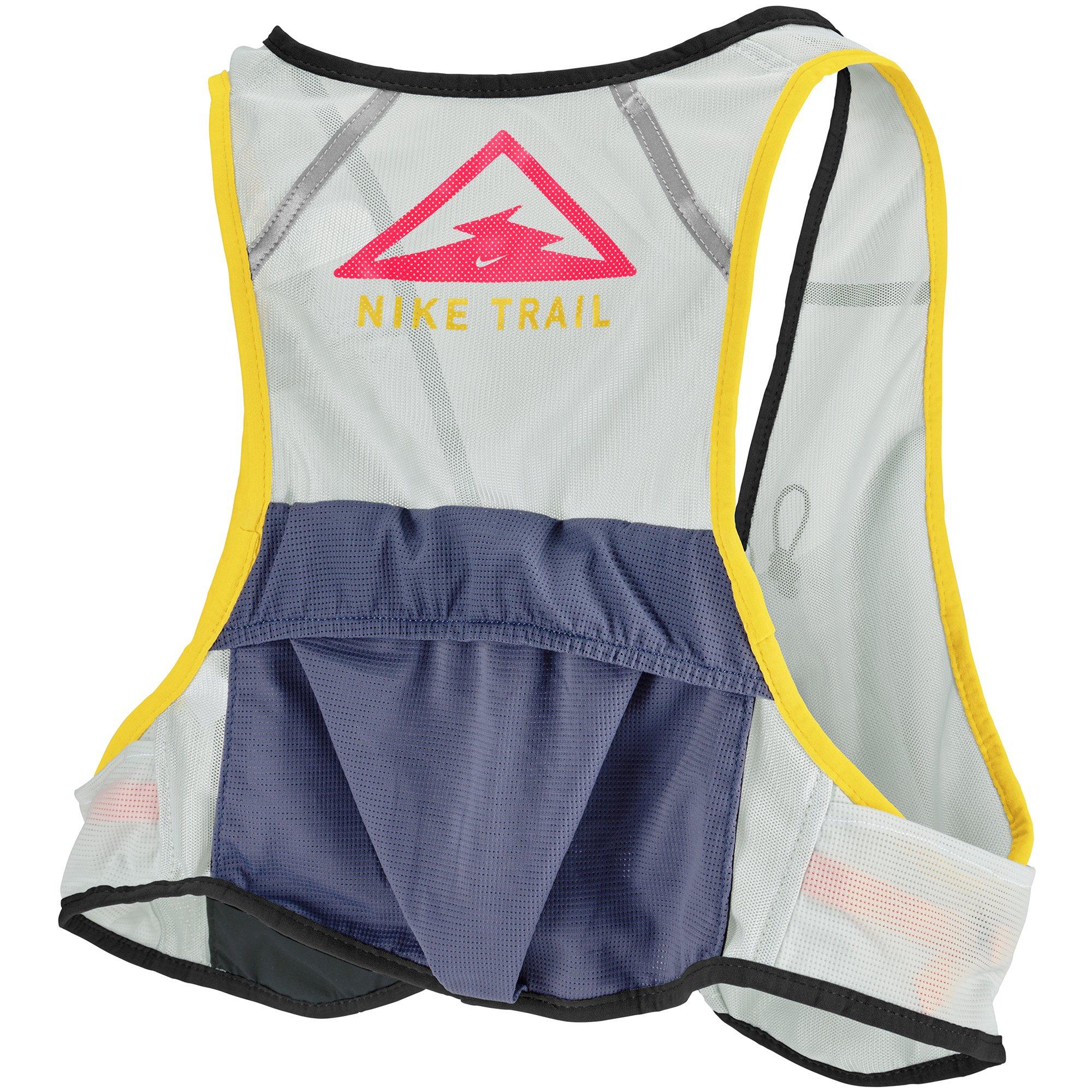 Nike trail hotsell running vest