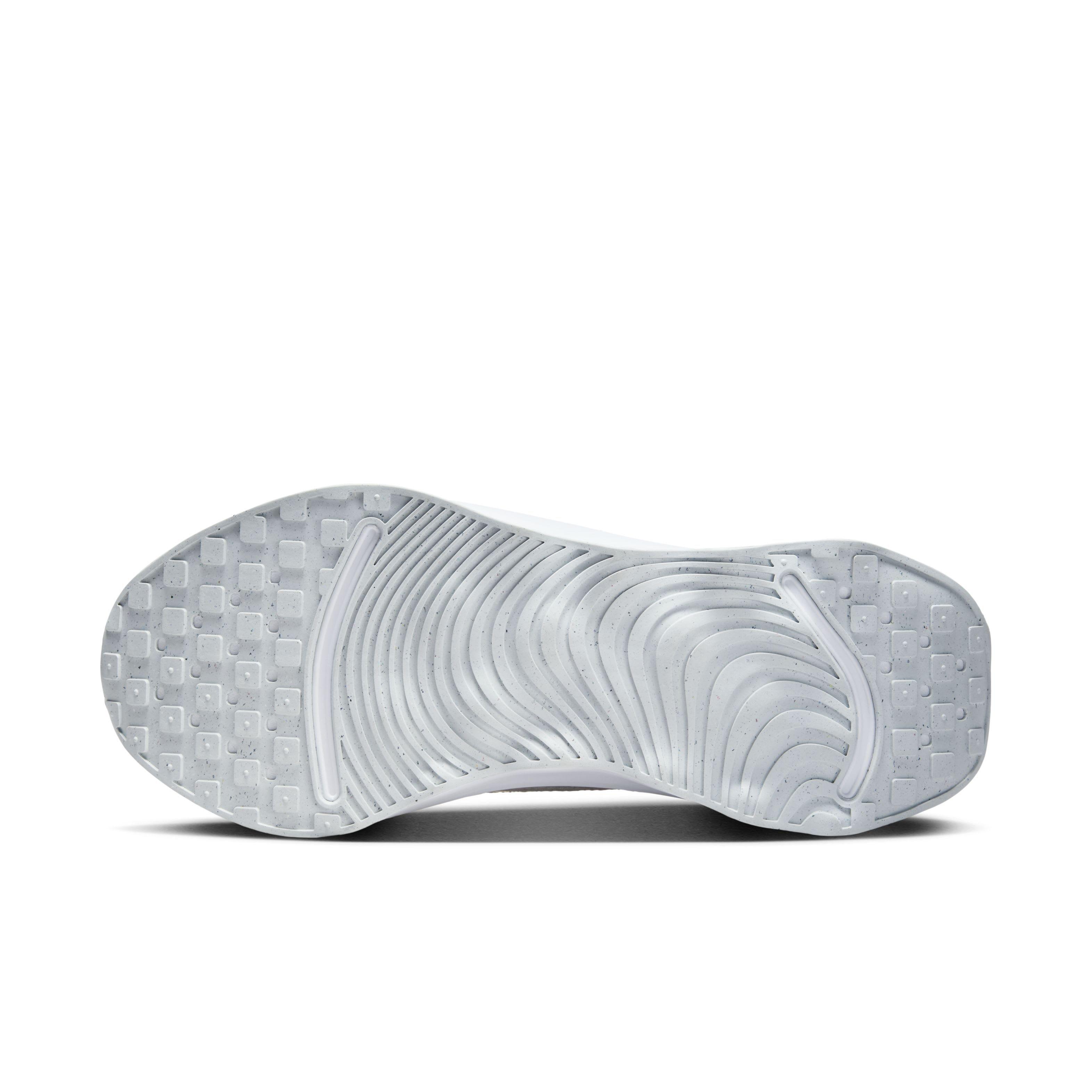 Nike Motiva "White/Summit White/Pure Platinum/White" Women's Walking Shoe - WHITE/WHITE/PLATINUM/WHITE Thumbnail View 6