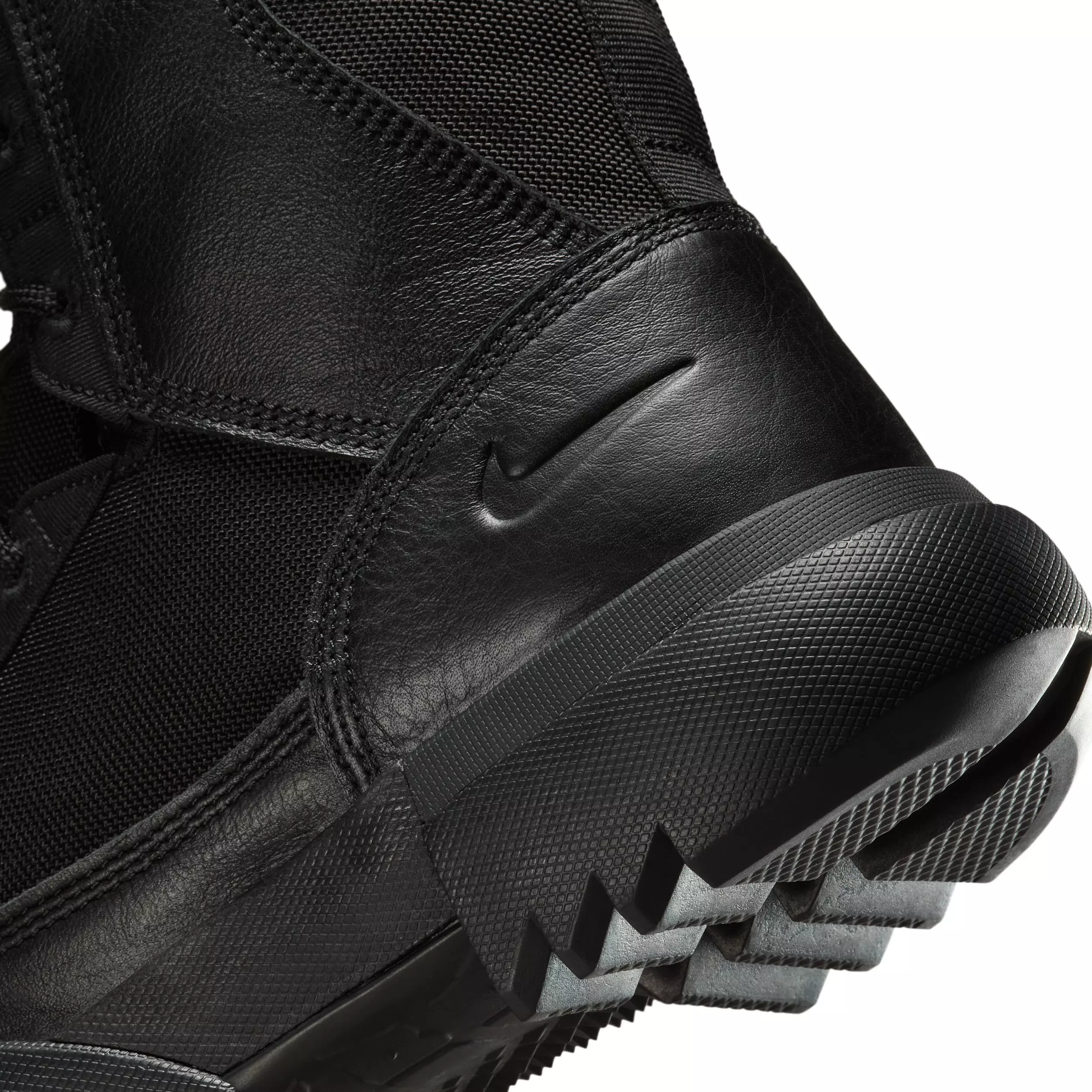 Nike SFB Air Field Ukiah 8" "Black/Black" Men's Boot - BLACK/BLACK