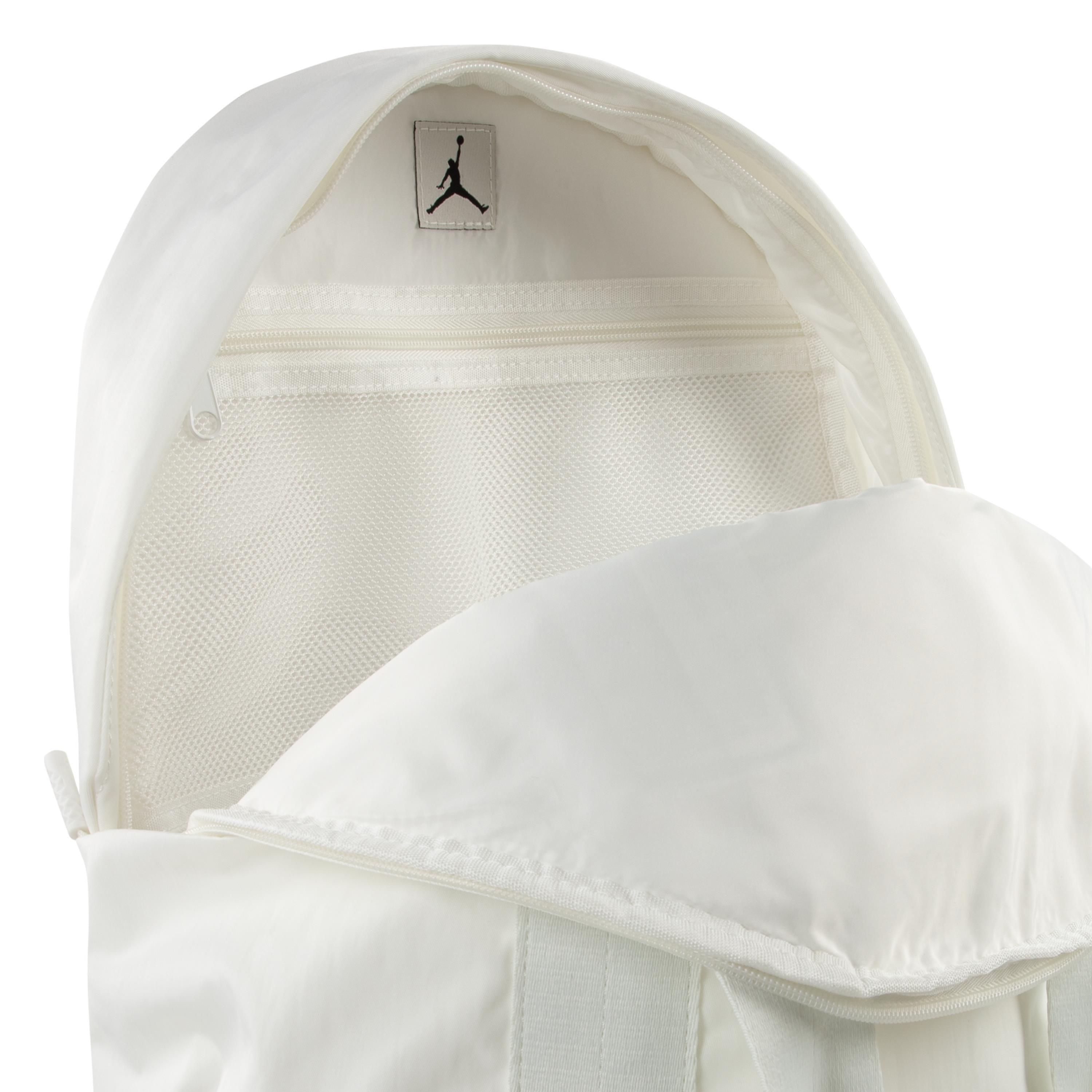 Women\'s Jordan alpha 28l Backpack One Size White Jordan Alpha Backpack 28L with Shoe Garage - Sail | Hibbett main image 3