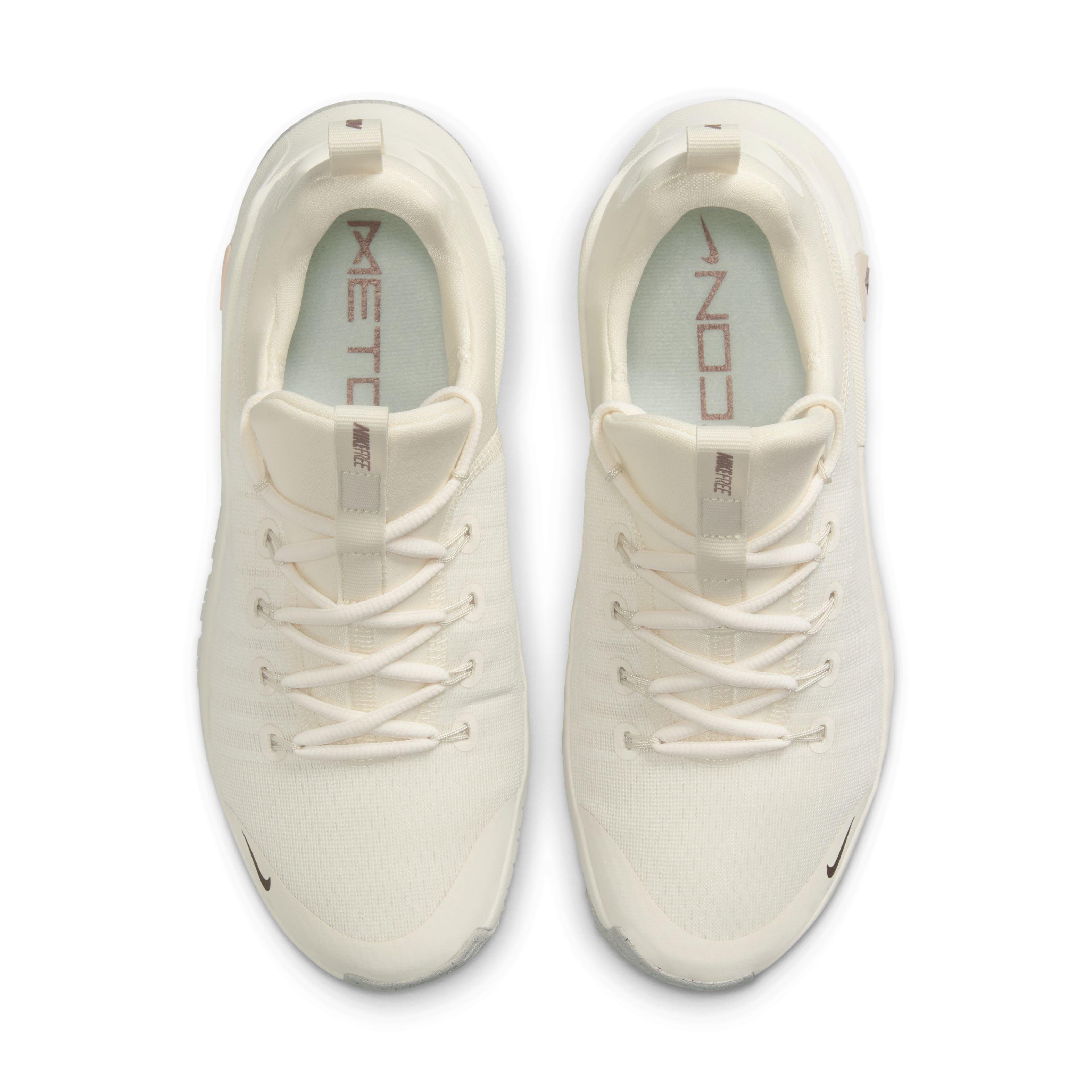 Nike Free Metcon 6 "Pale Ivory/Guava Ice/Sail/Metallic Red Bronze" Women's Training Shoe - IVORY/GUAVA/SAIL/BRONZE Thumbnail View 4