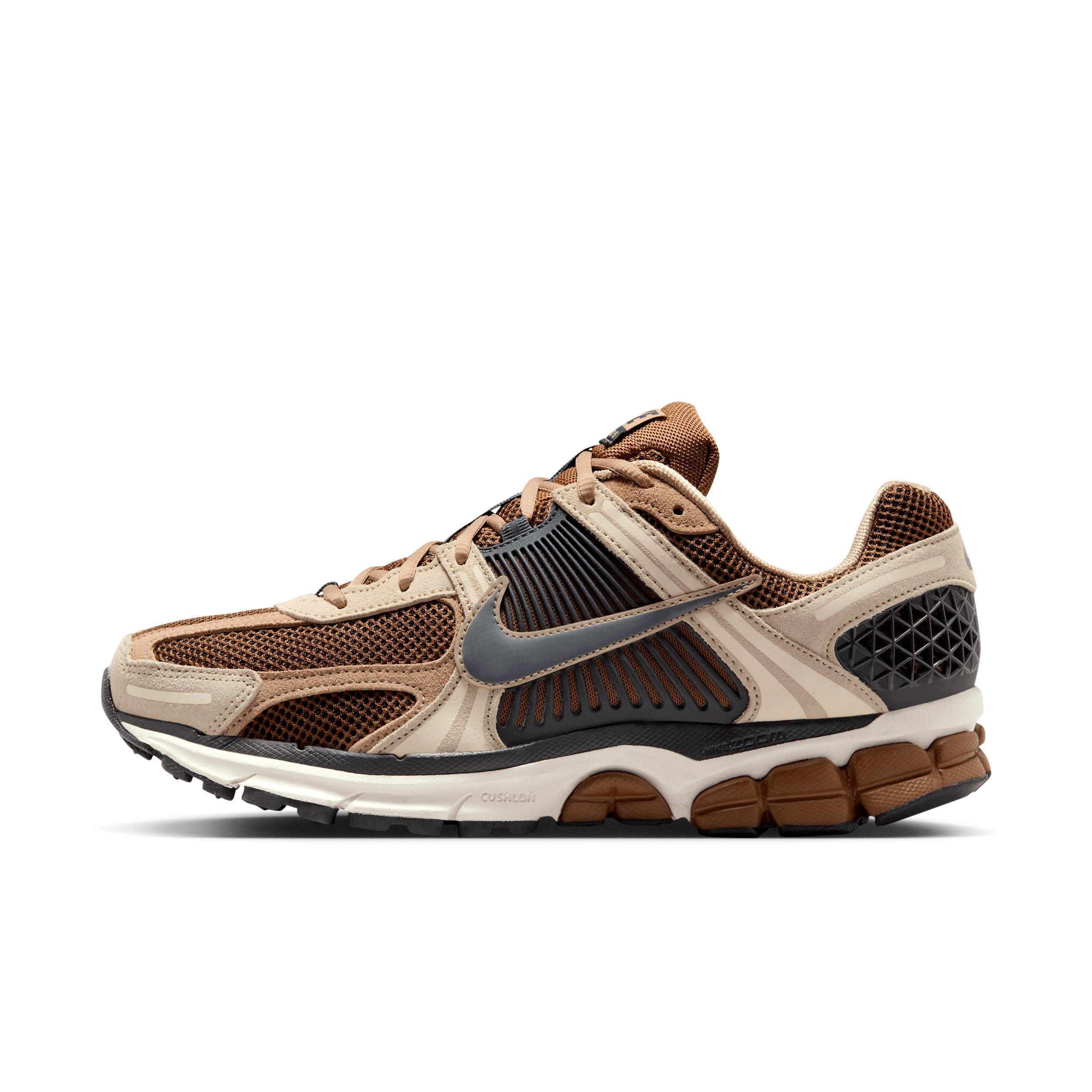 Nike Zoom Vomero 5 "Light British Tan/British Khaki/Linen/Dark Smoke Grey" Men's Shoe - LT TAN/KHAKI/LINEN/DK GREY Thumbnail View 2