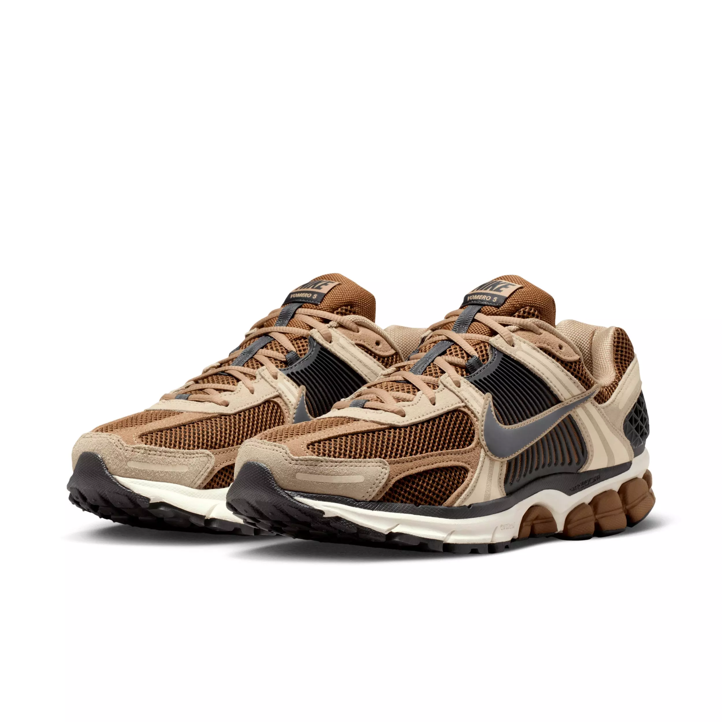 Nike Zoom Vomero 5 "Light British Tan/British Khaki/Linen/Dark Smoke Grey" Men's Shoe - LT TAN/KHAKI/LINEN/DK GREY