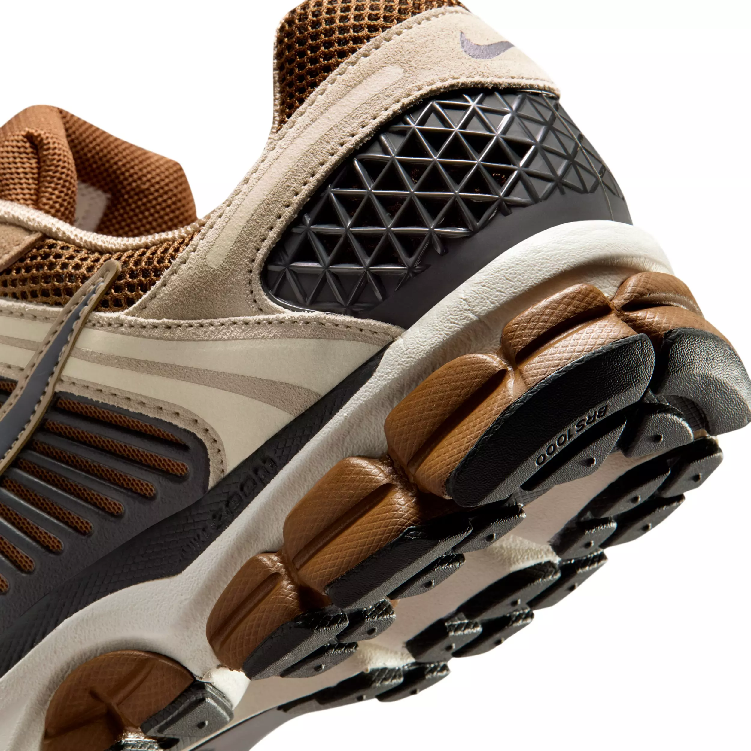 Nike Zoom Vomero 5 "Light British Tan/British Khaki/Linen/Dark Smoke Grey" Men's Shoe - LT TAN/KHAKI/LINEN/DK GREY