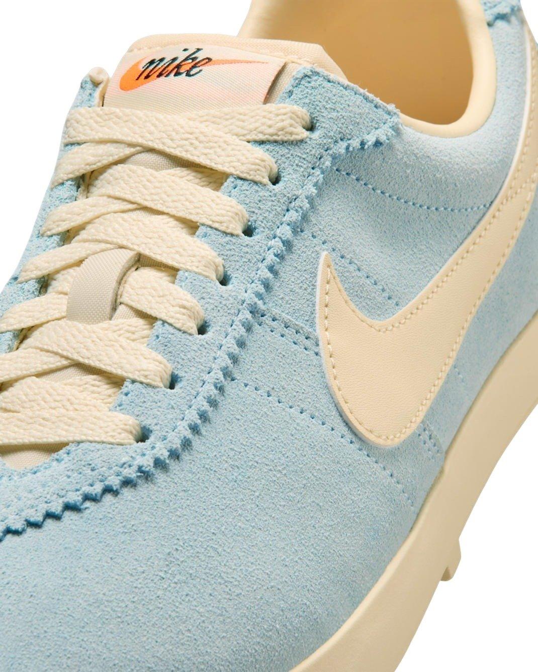 Nike Astrograbber Suede "Glacier Blue/Muslin" Women's Shoe - BLUE/CREAM Thumbnail View 6