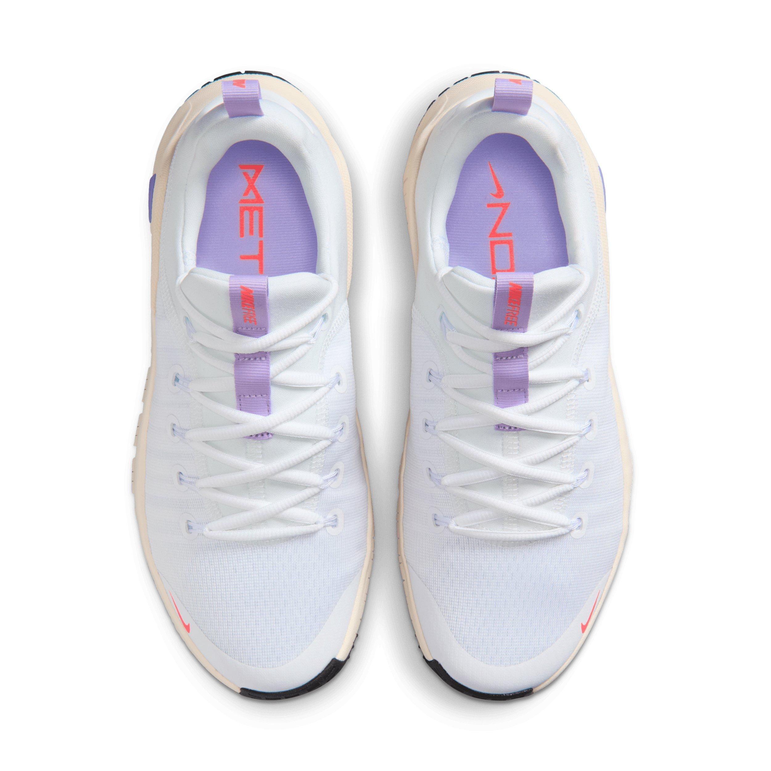 Nike Free Metcon 6 "White/Violet Mist/Chalk/Hot Lava" Women's Training Shoe - WHITE/VIOLET/CHALK/LAVA Thumbnail View 4