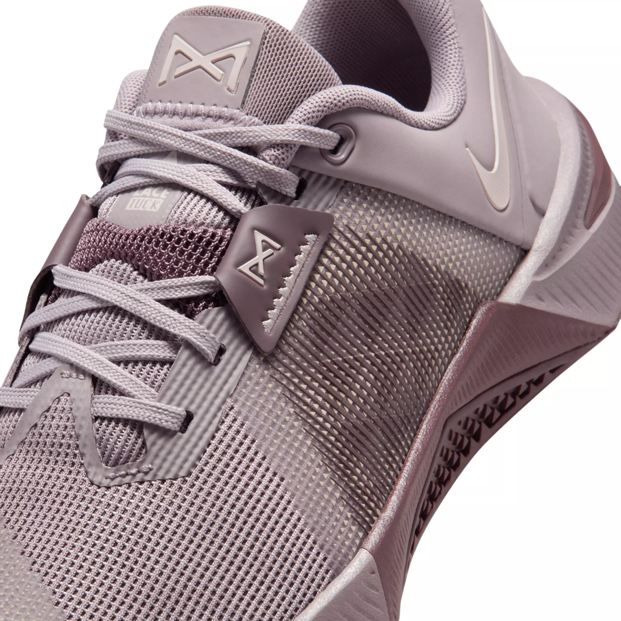 Nike Metcon 10 "Light Violet Ore/Tattoo/Silt Red" Women's Training Shoe - LT VIOLET/TATTOO/RED