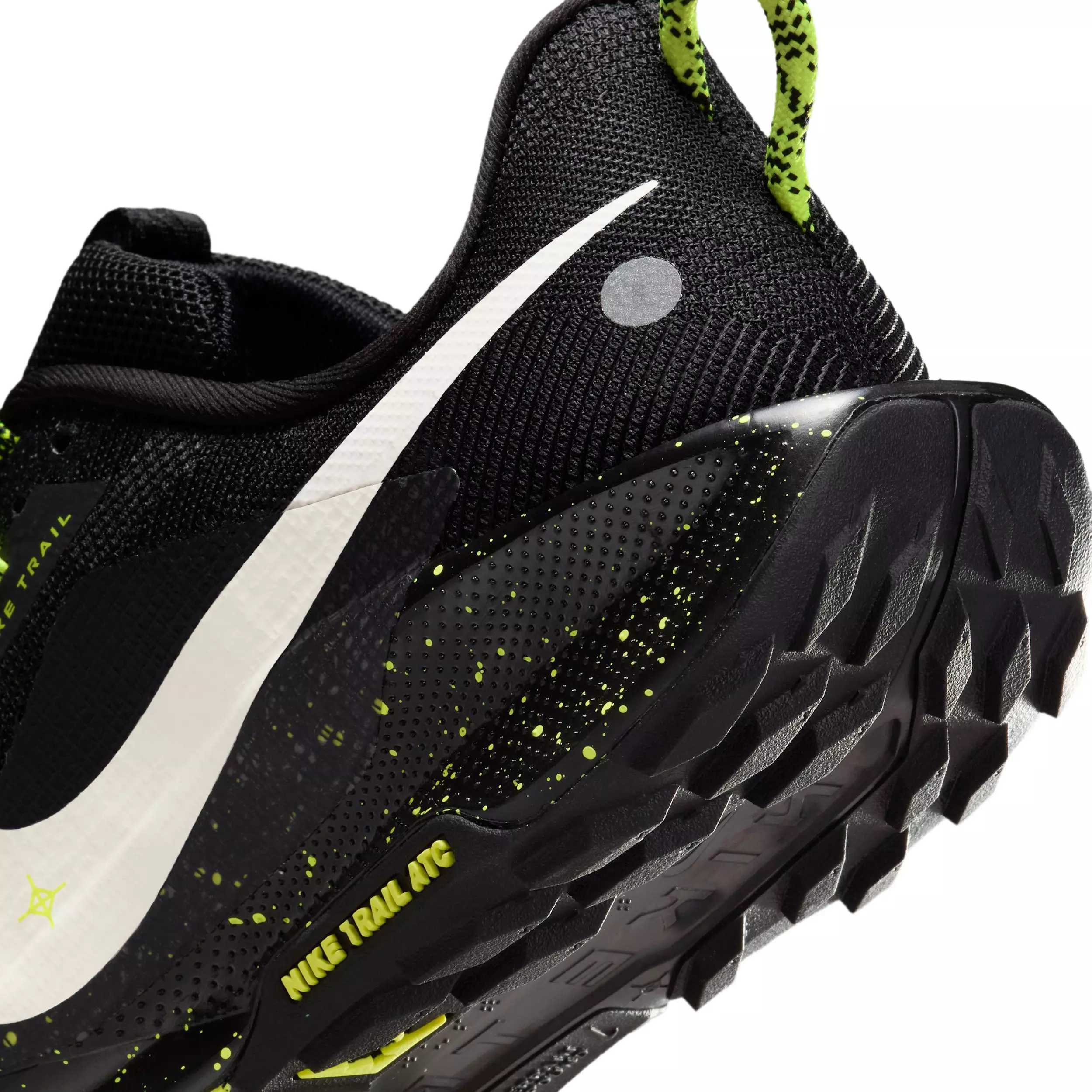Nike Pegasus Trail 5 "Black/Volt Ice/Phantom" Women's Trail Running Shoe - BLACK/VOLT/PHANTOM